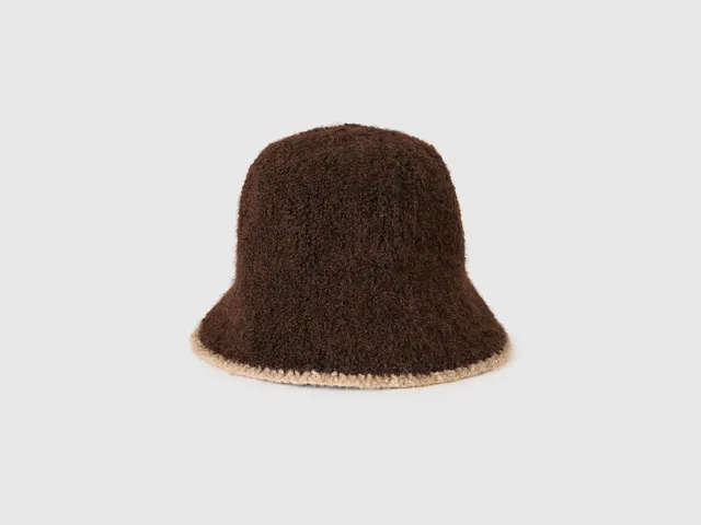 United Colors of Benetton bucket hat cappello bouclé contrasto