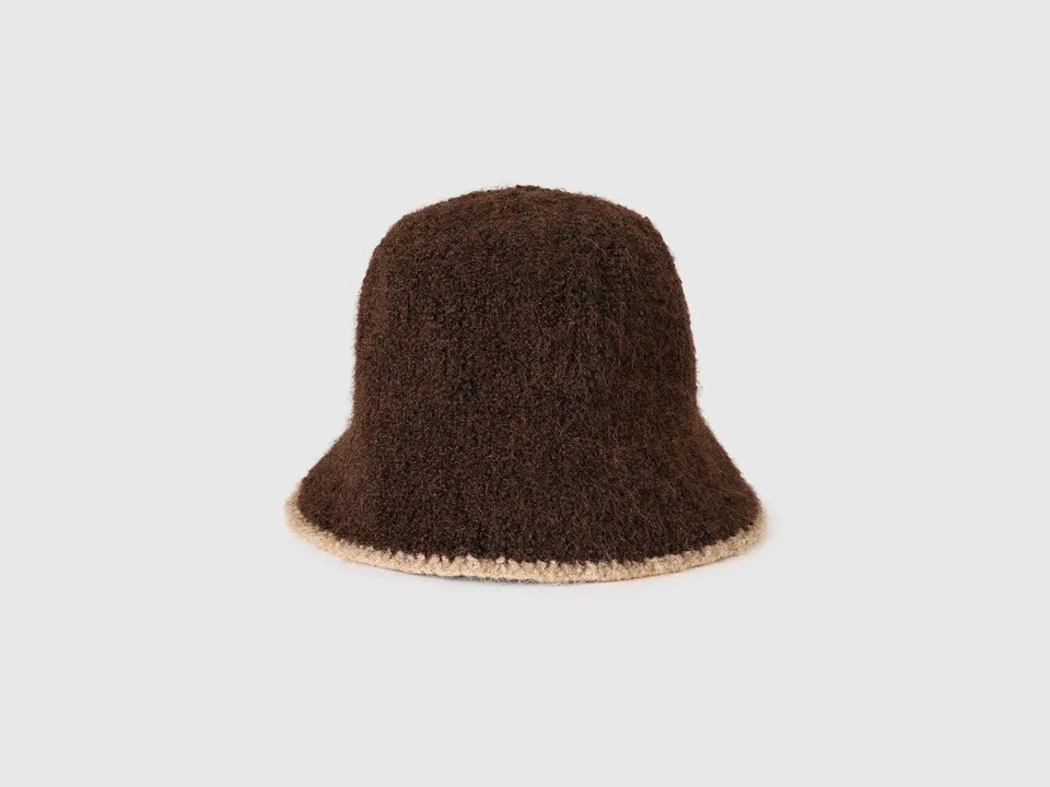 United Colors of Benetton bucket hat cappello bouclé contrasto