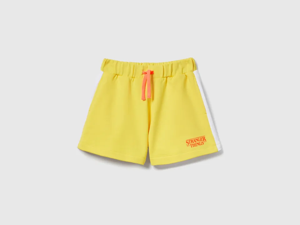United Colors of Benetton Sweatshirts Pantaloncini felpa Stranger M