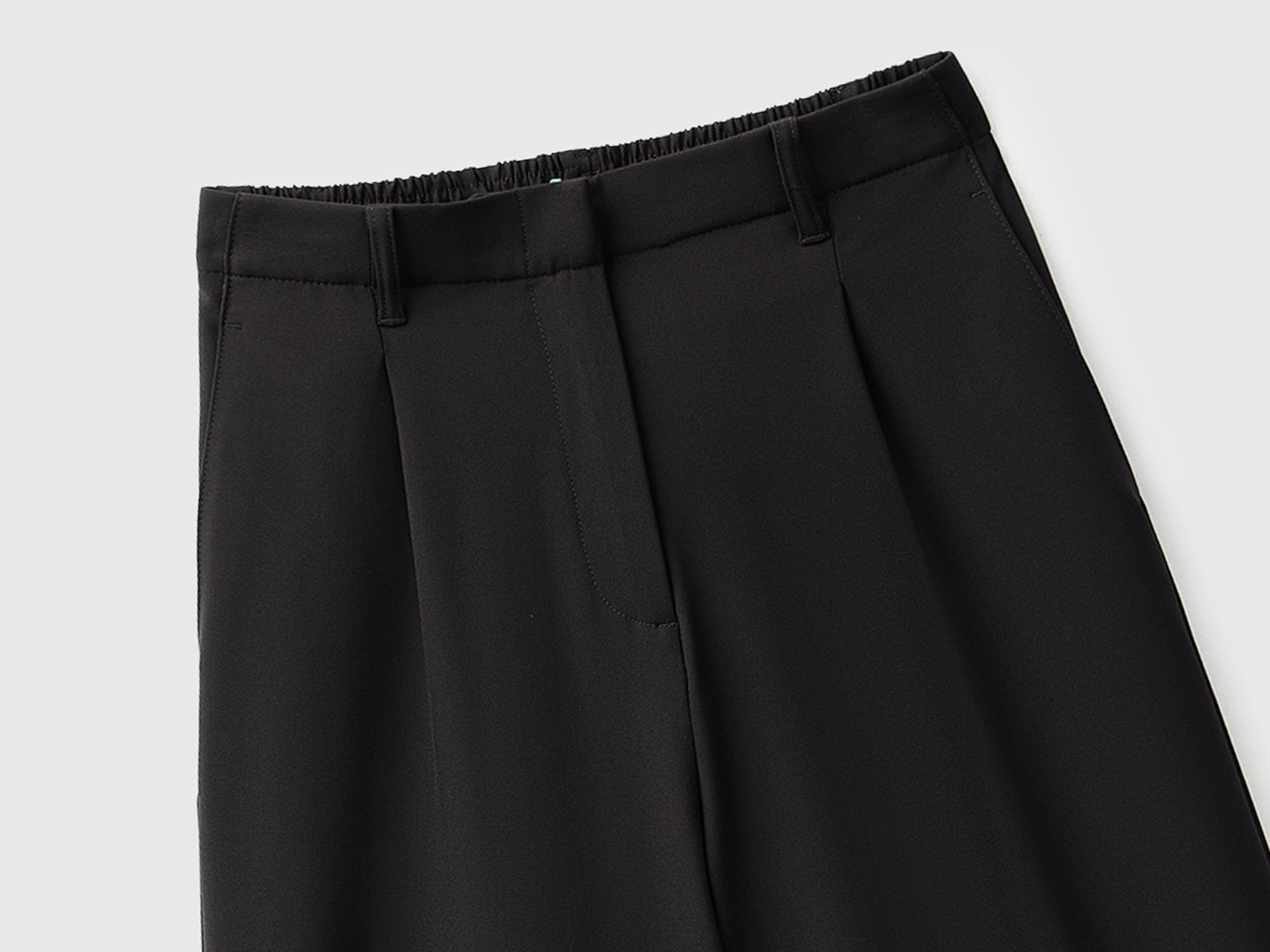 United Colors of Benetton Pantaloni culotte viscosa donna pieghe