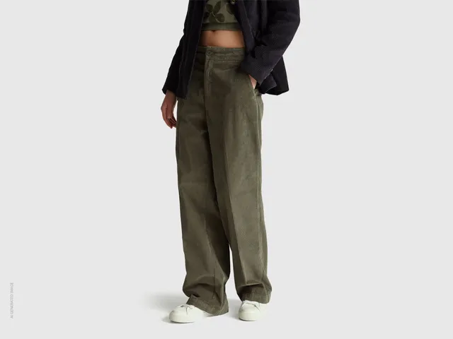 United Colors of Benetton Pantaloni Velluto Gamba Larga Donna