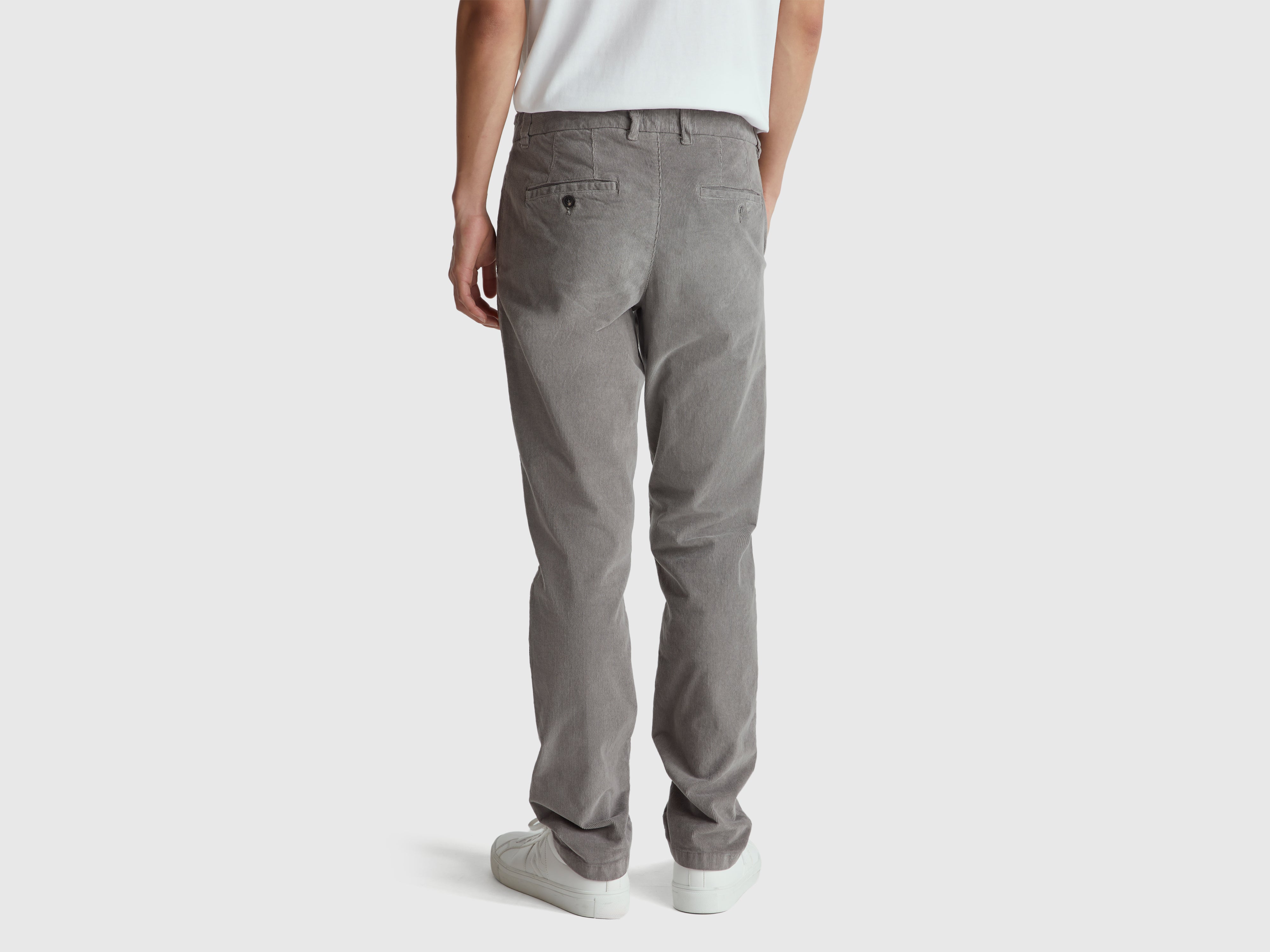 United Colors of Benetton Trousers Slim corduroy pantaloni velluto