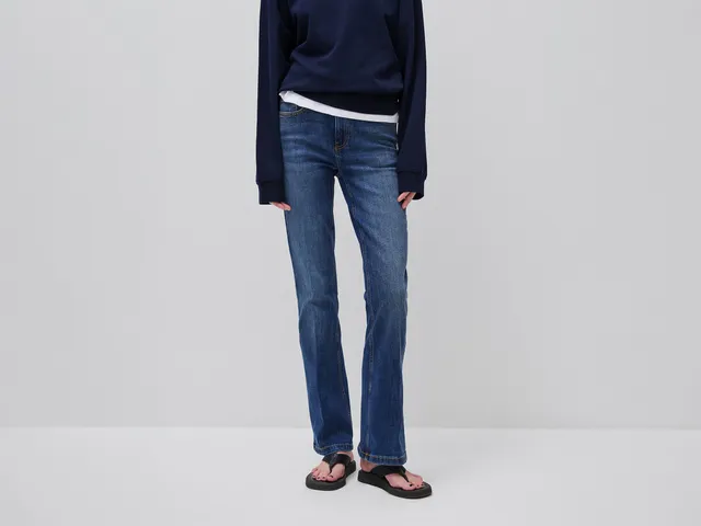 United Colors of Benetton Jeans flare denim elasticizzato taglia 28