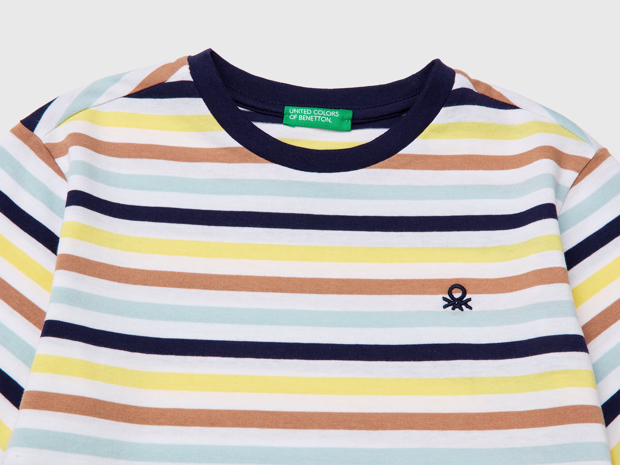 United Colors of Benetton T-Shirt a Righe Cotone Bio M