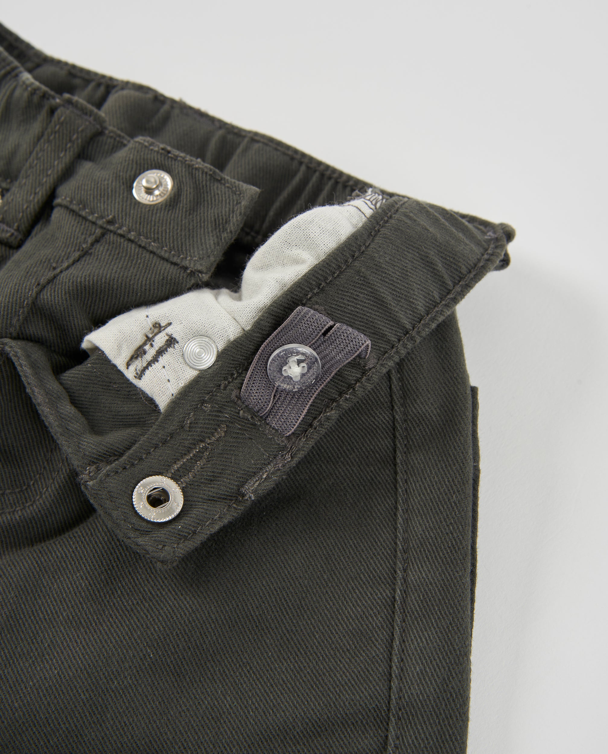 TucTuc Pantaloni bambino verde oliva tasche taglio comodo