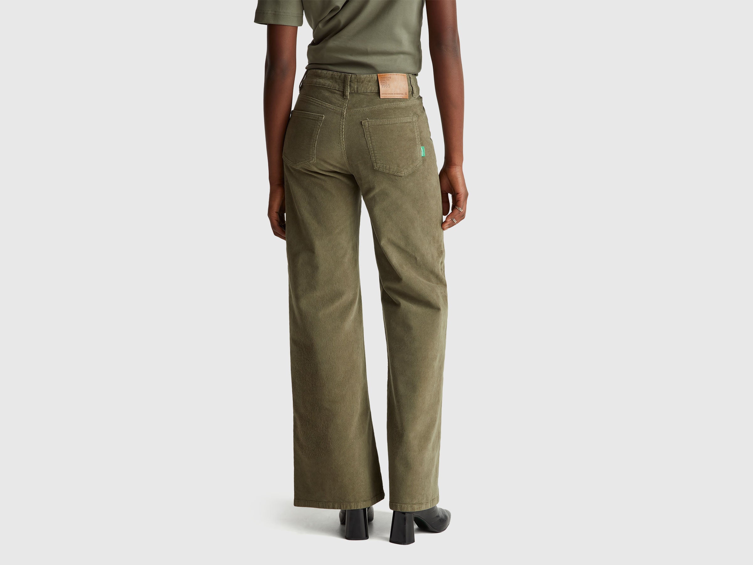 United Colors of Benetton pantaloni velluto wide fit cotone