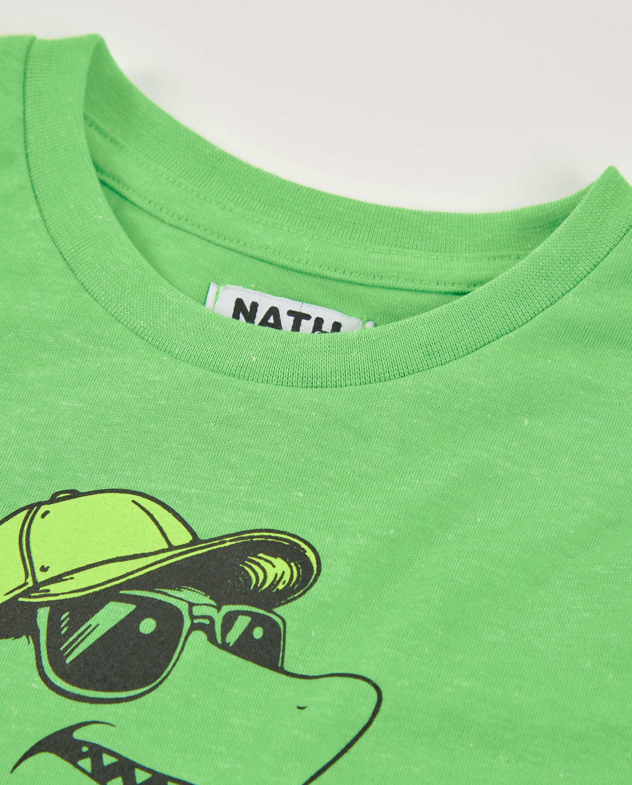 TucTuc Magliette T-Shirt Squalo DJ Verde Cotone
