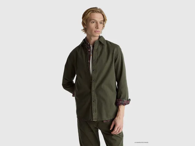 United Colors of Benetton Camicia Slim 100% Cotone Manica Lunga