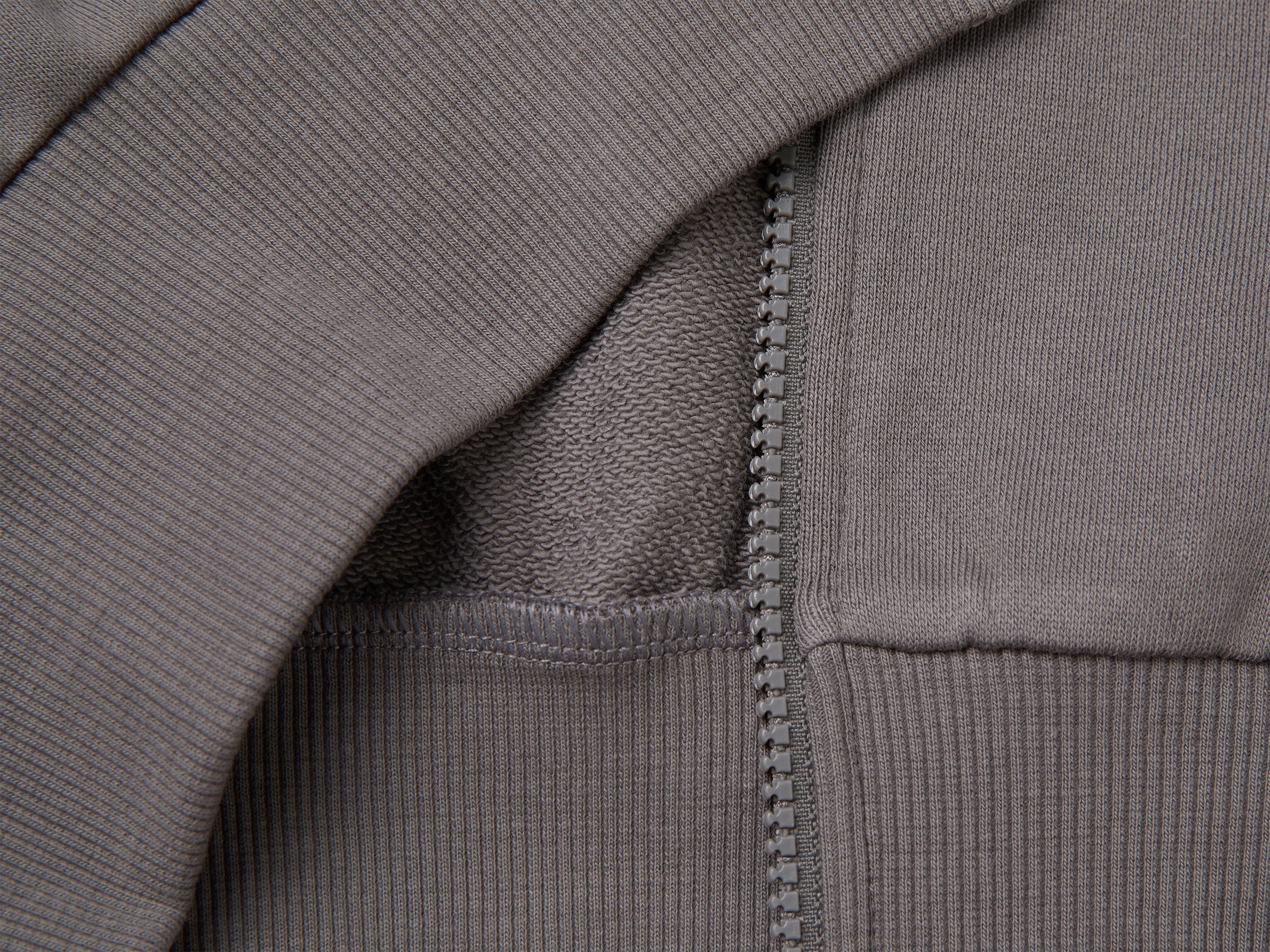 United Colors of Benetton Felpa Cappuccio 100% cotone con logo