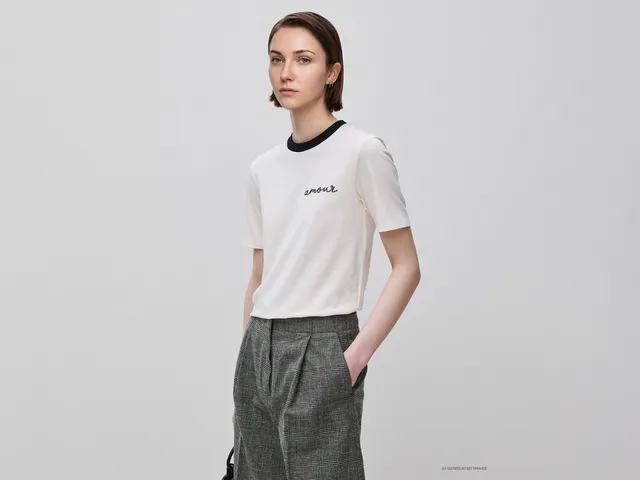 United Colors of Benetton T-shirt Amour maglietta cotone manica corta