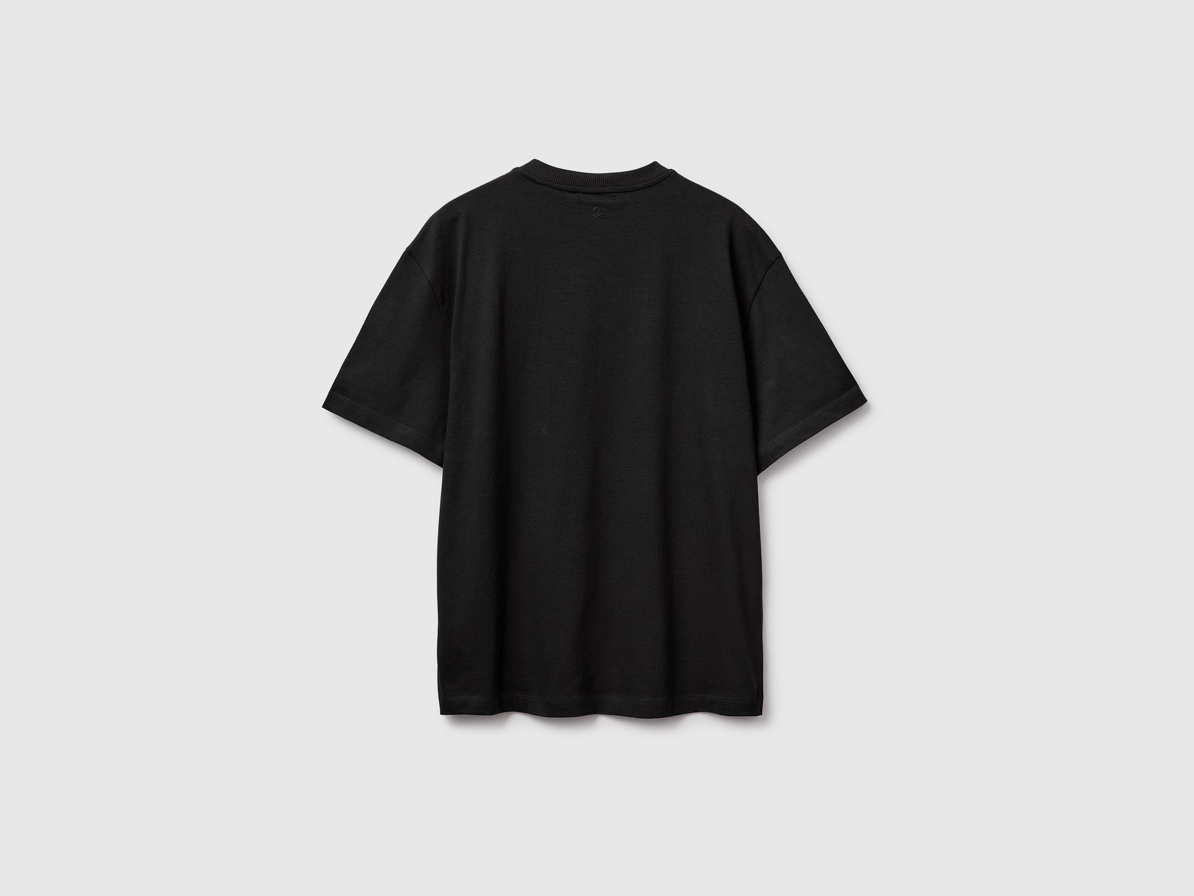 United Colors of Benetton T-shirt taschino cotone relaxed
