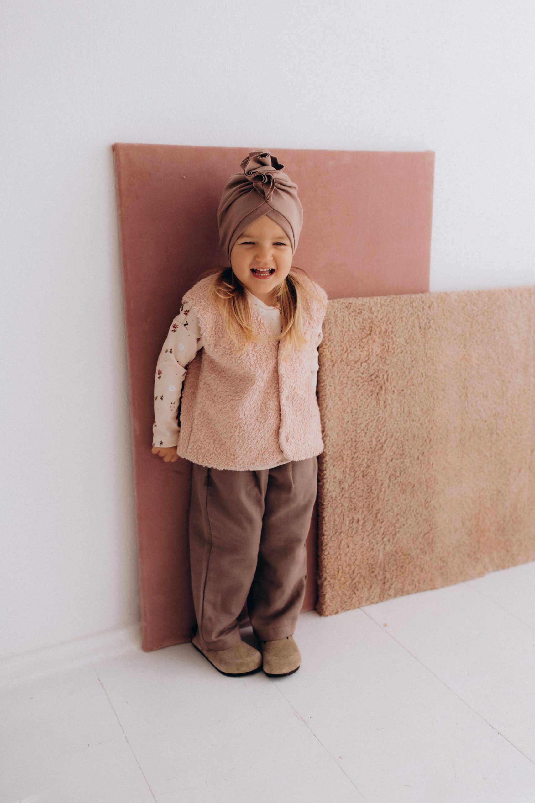 Woolly Organic Kids Trousers pantaloni AW26 cotone Taupe