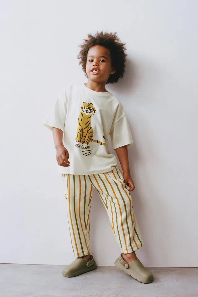 Completo bambino t-shirt tigre e pantaloni righe cotone