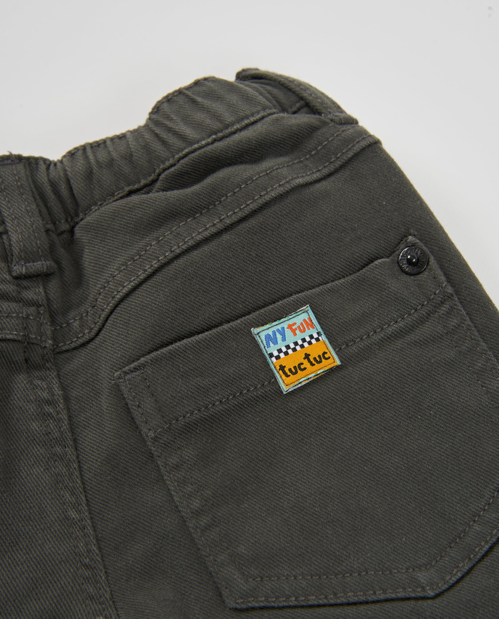 TucTuc Pantaloni bambino verde oliva tasche taglio comodo
