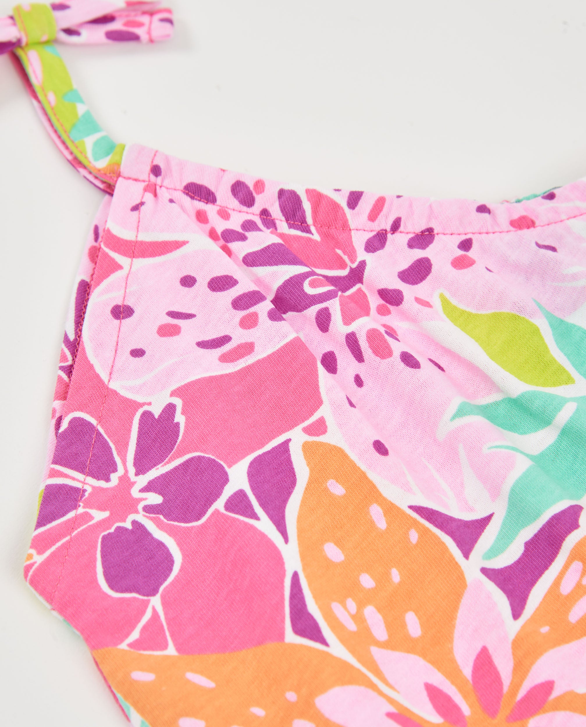 TucTuc Magliette Top Bambina Rosa Asimmetrico Fiori