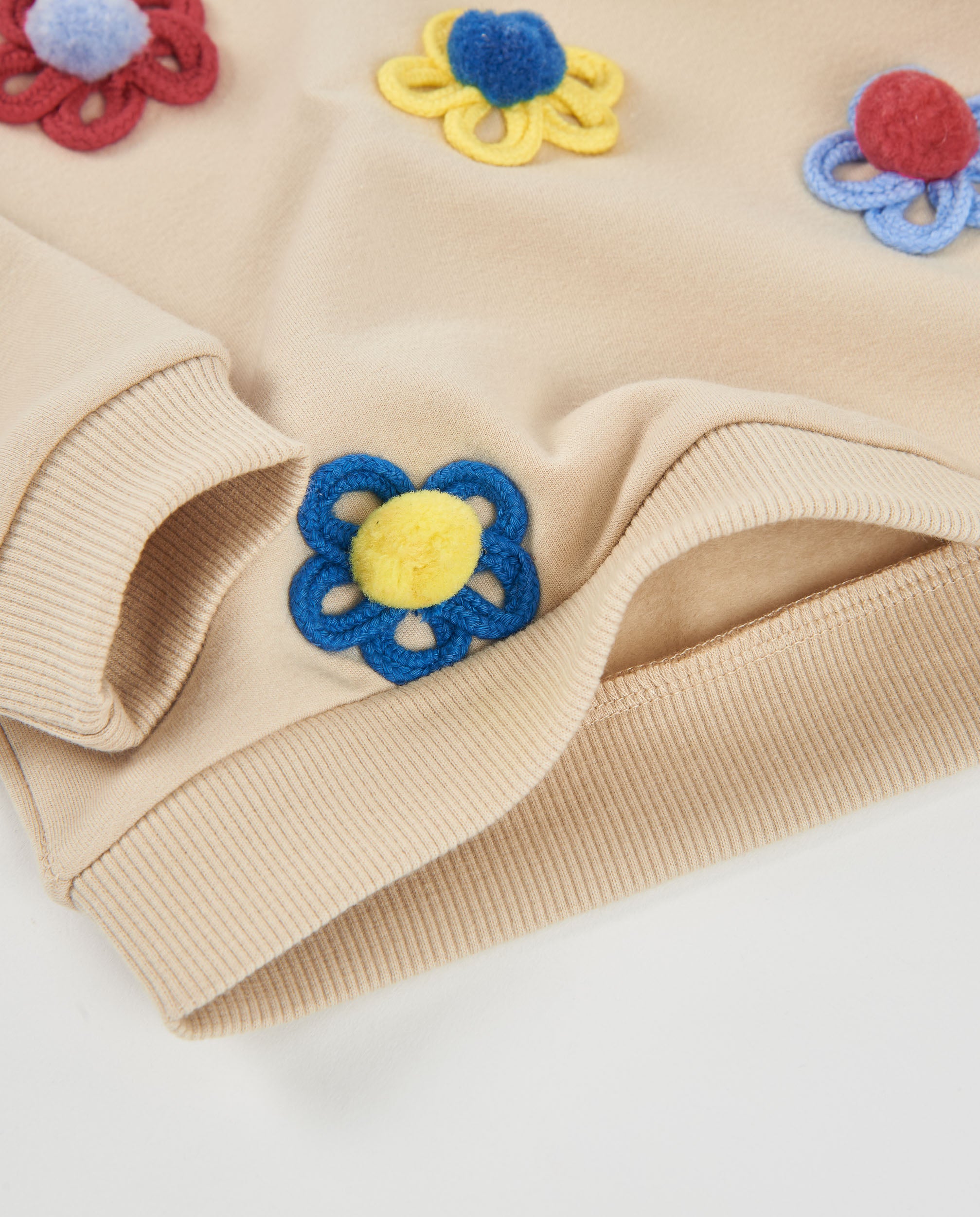 TucTuc Felpe felpa bambina beige ricami floreali