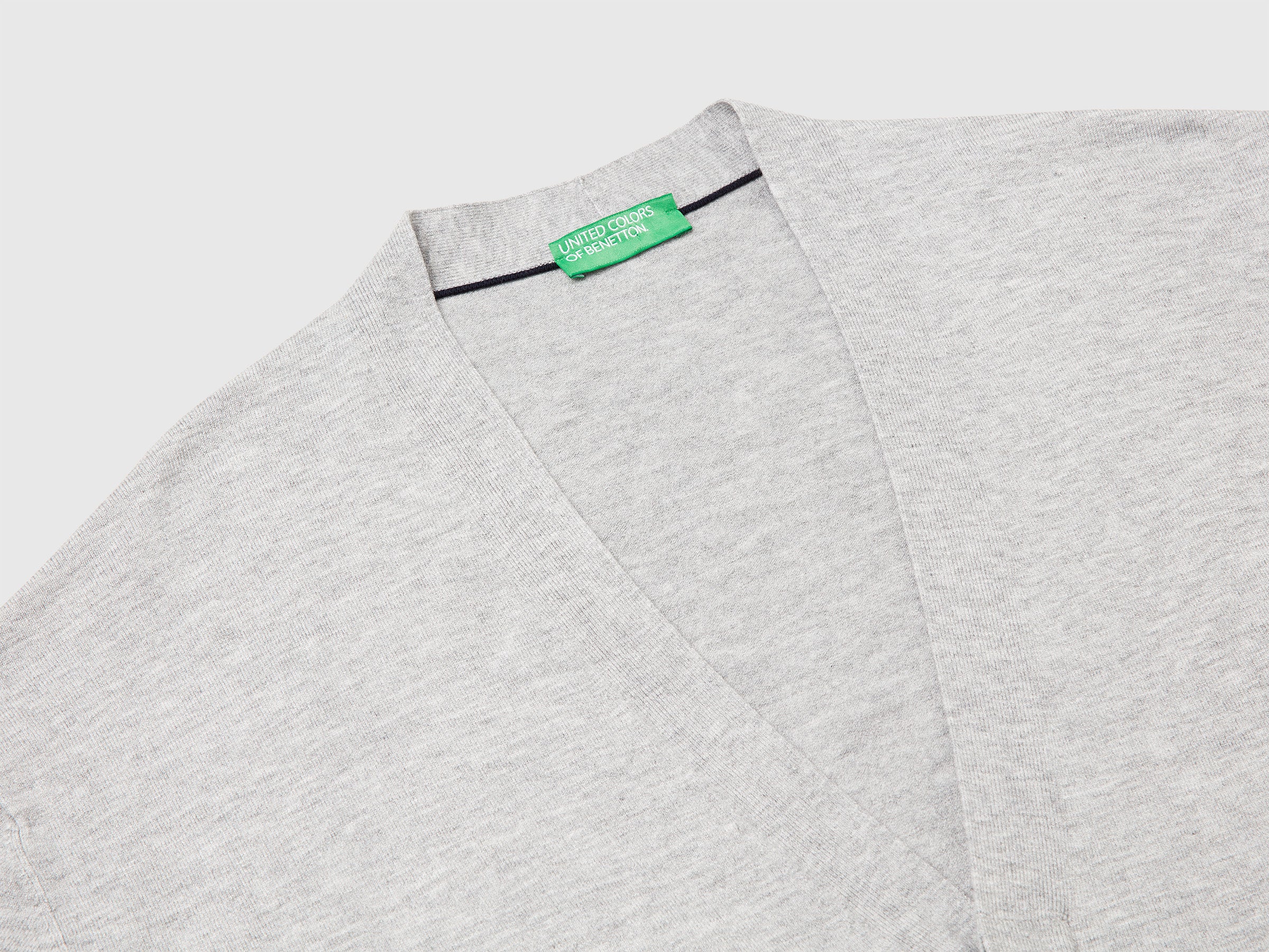 United Colors of Benetton Cardigan Viscosa Scollo V 110XU601I M