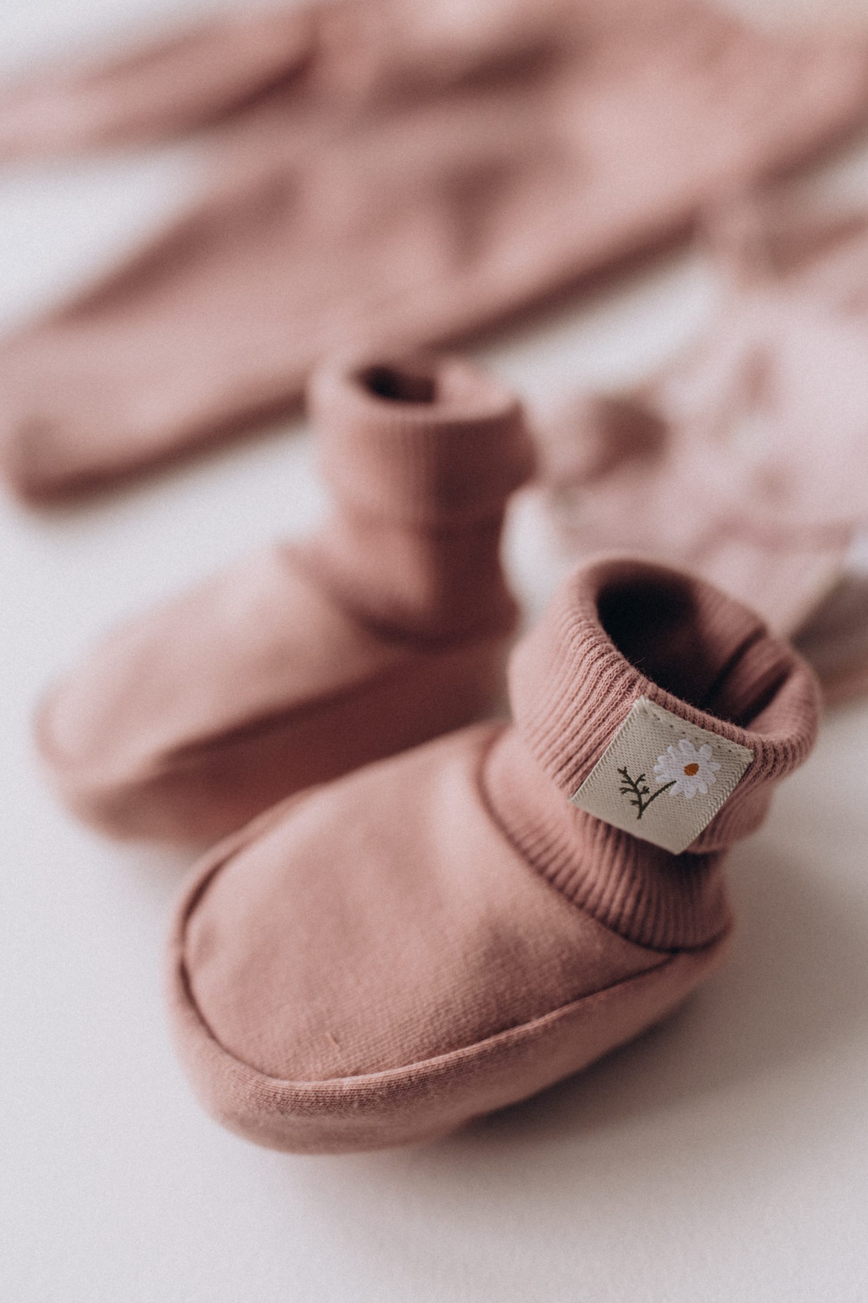 Woolly Organic Booties Label SS27 scarpine neonato cotone