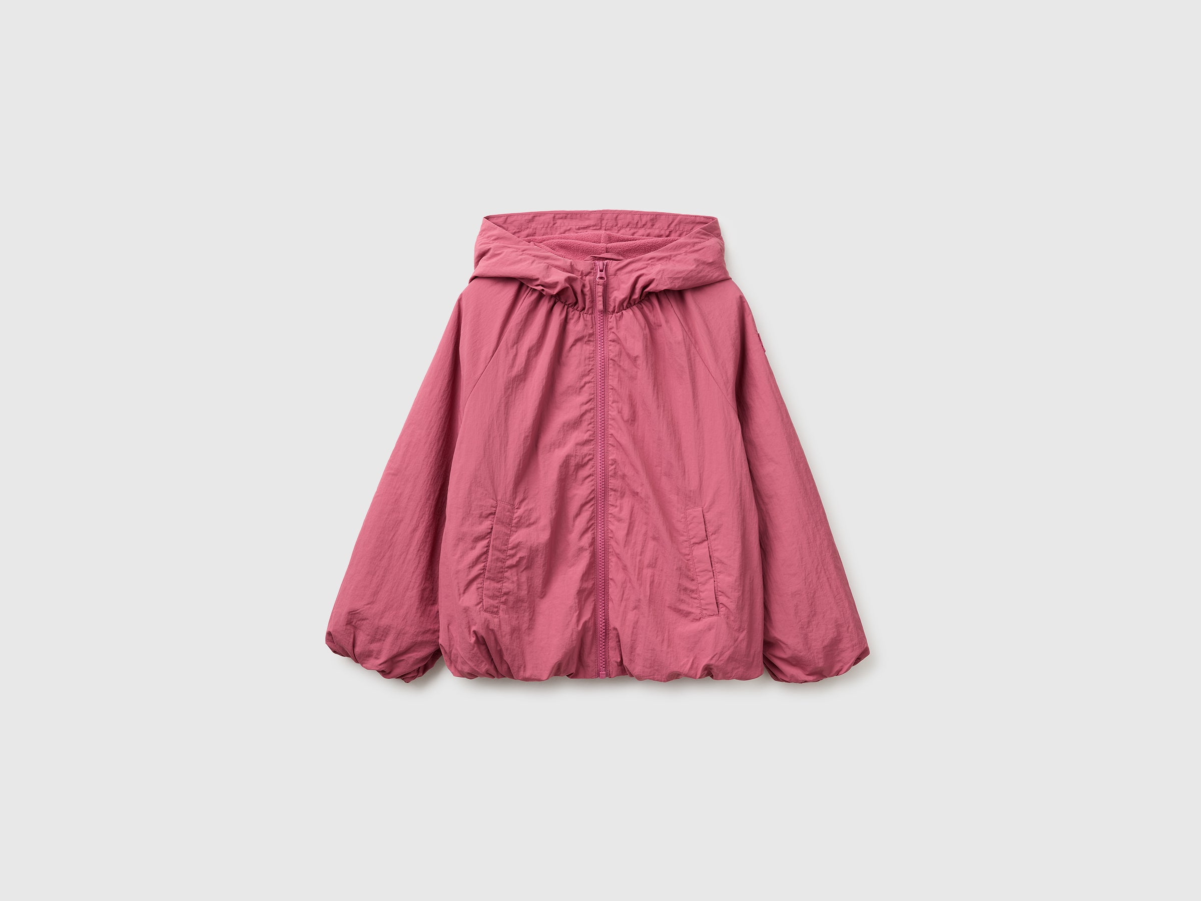 United Colors of Benetton Giacca Nylon Rain Defender Cappuccio Oversize