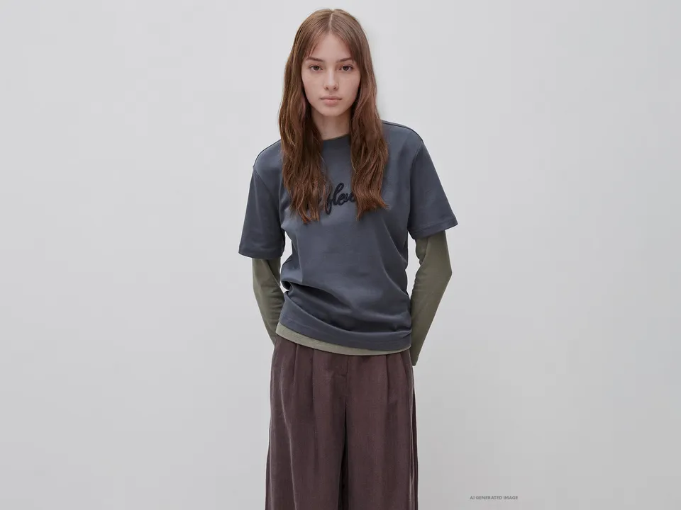United Colors of Benetton T-shirt oversize maglietta cotone ricamo
