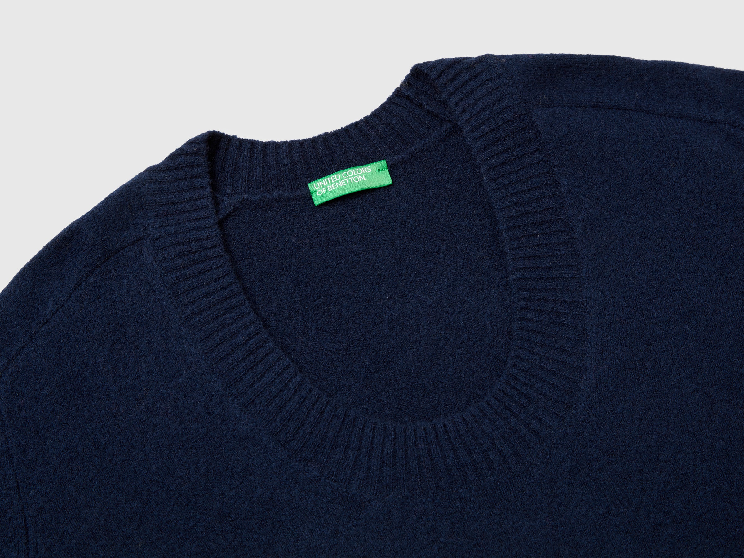 United Colors of Benetton maglione oversize lana scollo V M