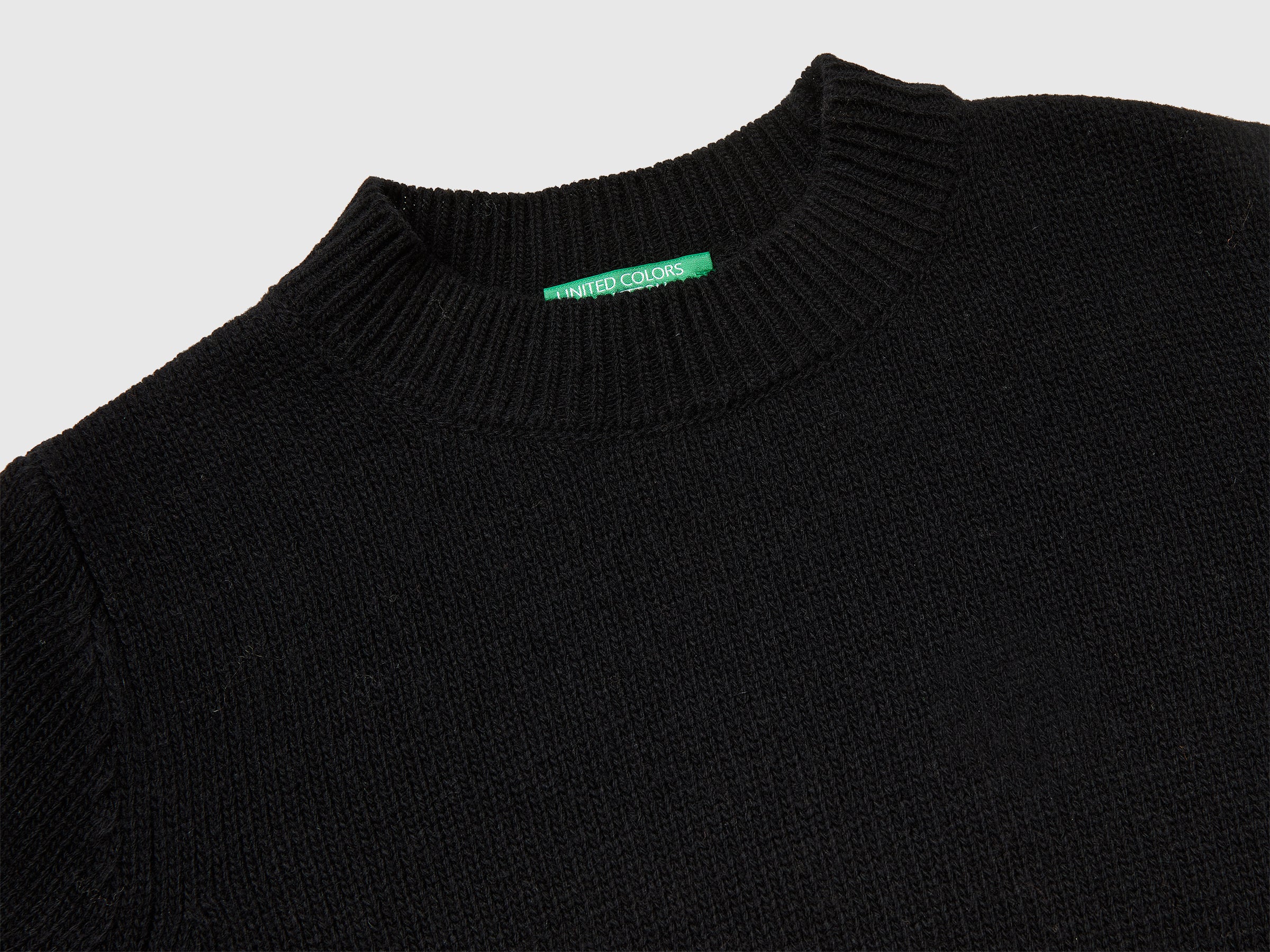 United Colors of Benetton Maglione collo manica corta paillettes M