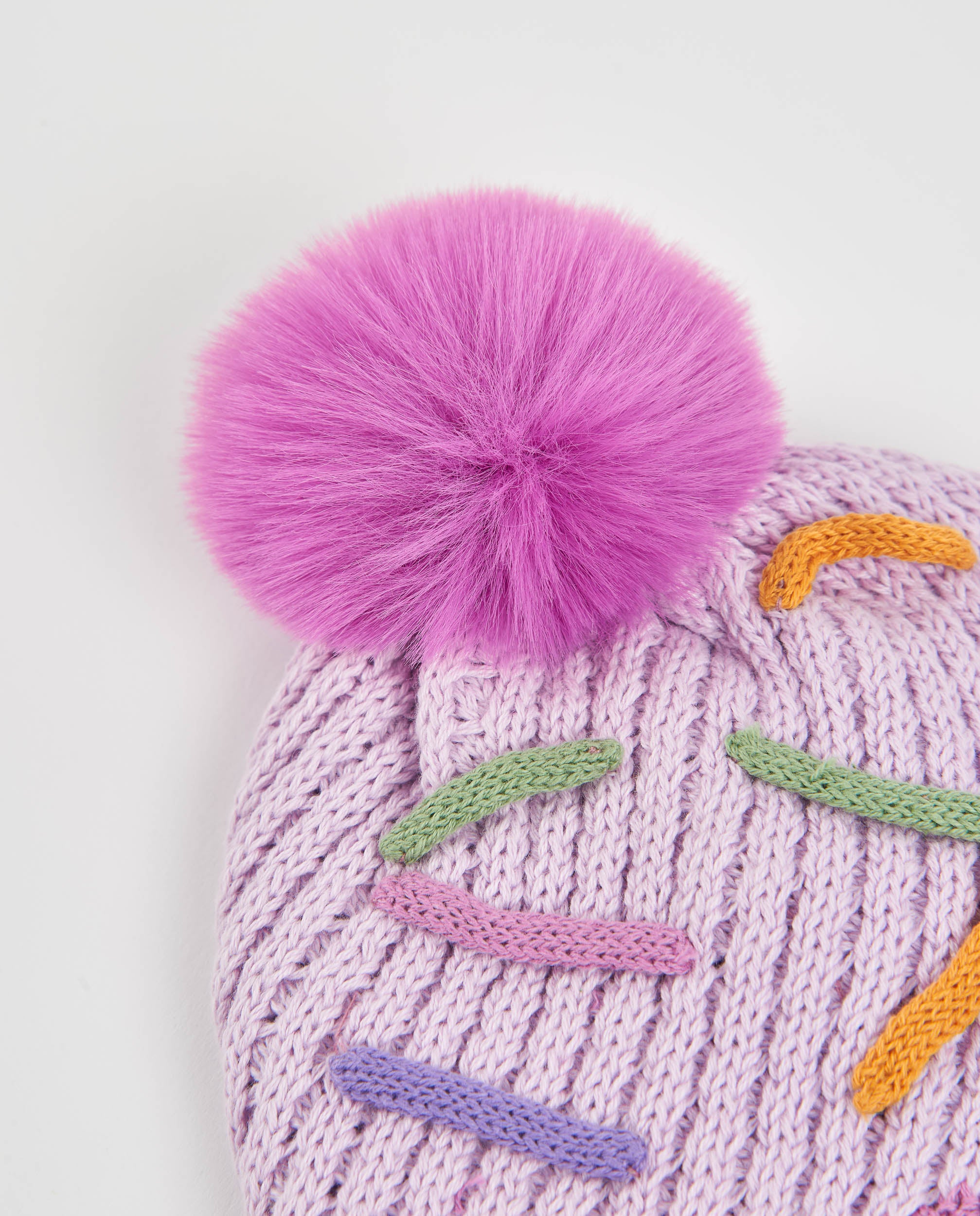TucTuc Accessori cappellino neonato lilla maglia pompon