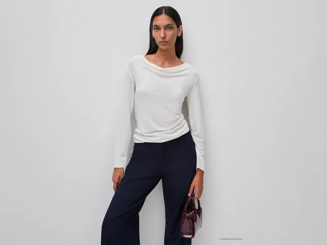 United Colors of Benetton t-shirt viscosa scollo drappeggio donna