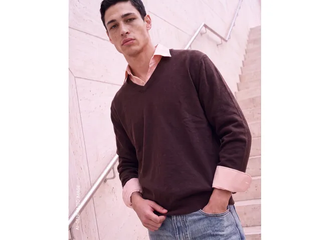 United Colors of Benetton V-neck maglione lana merino marrone