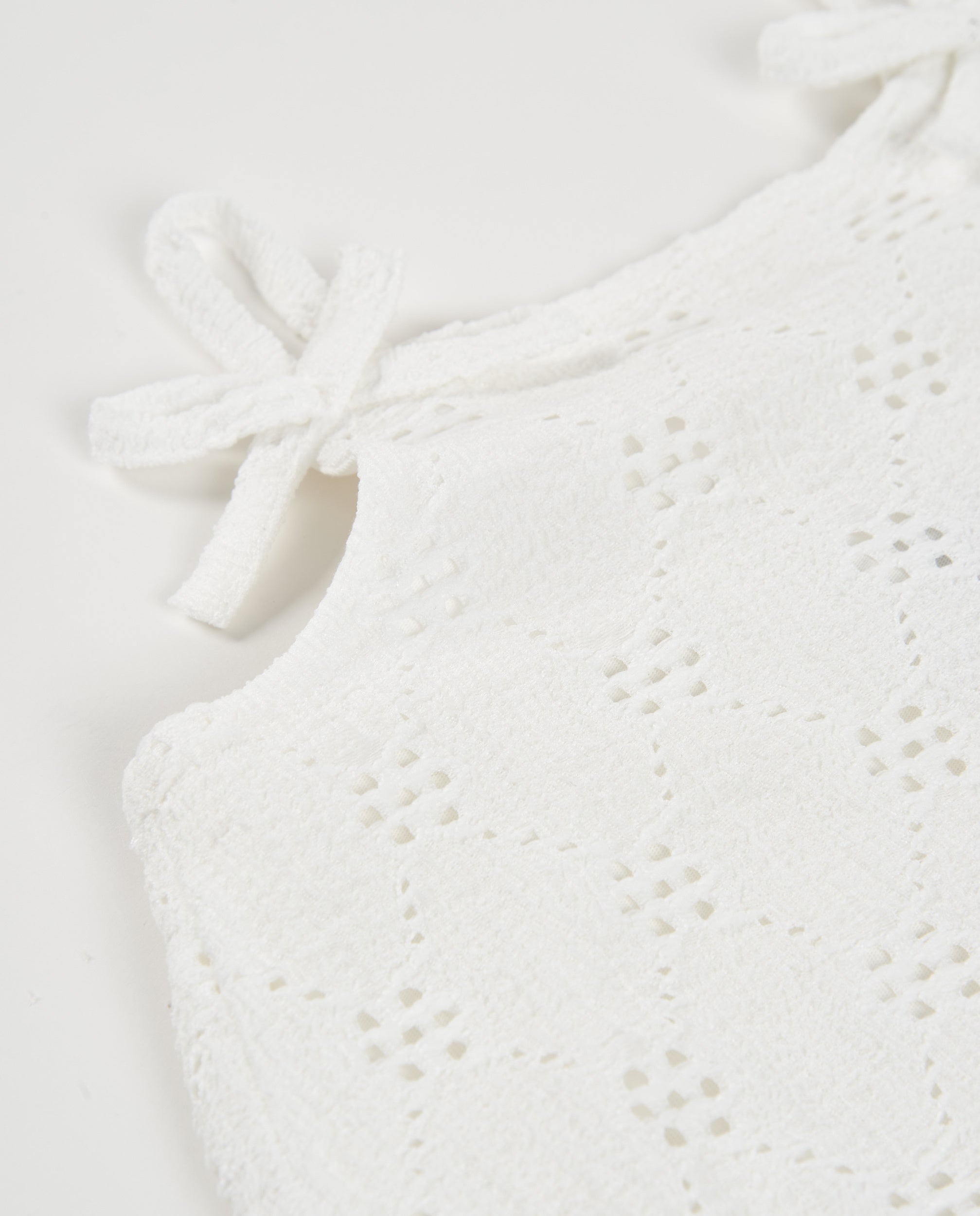 TucTuc Vestiti Vestito bambina bianco traforato 4 anni