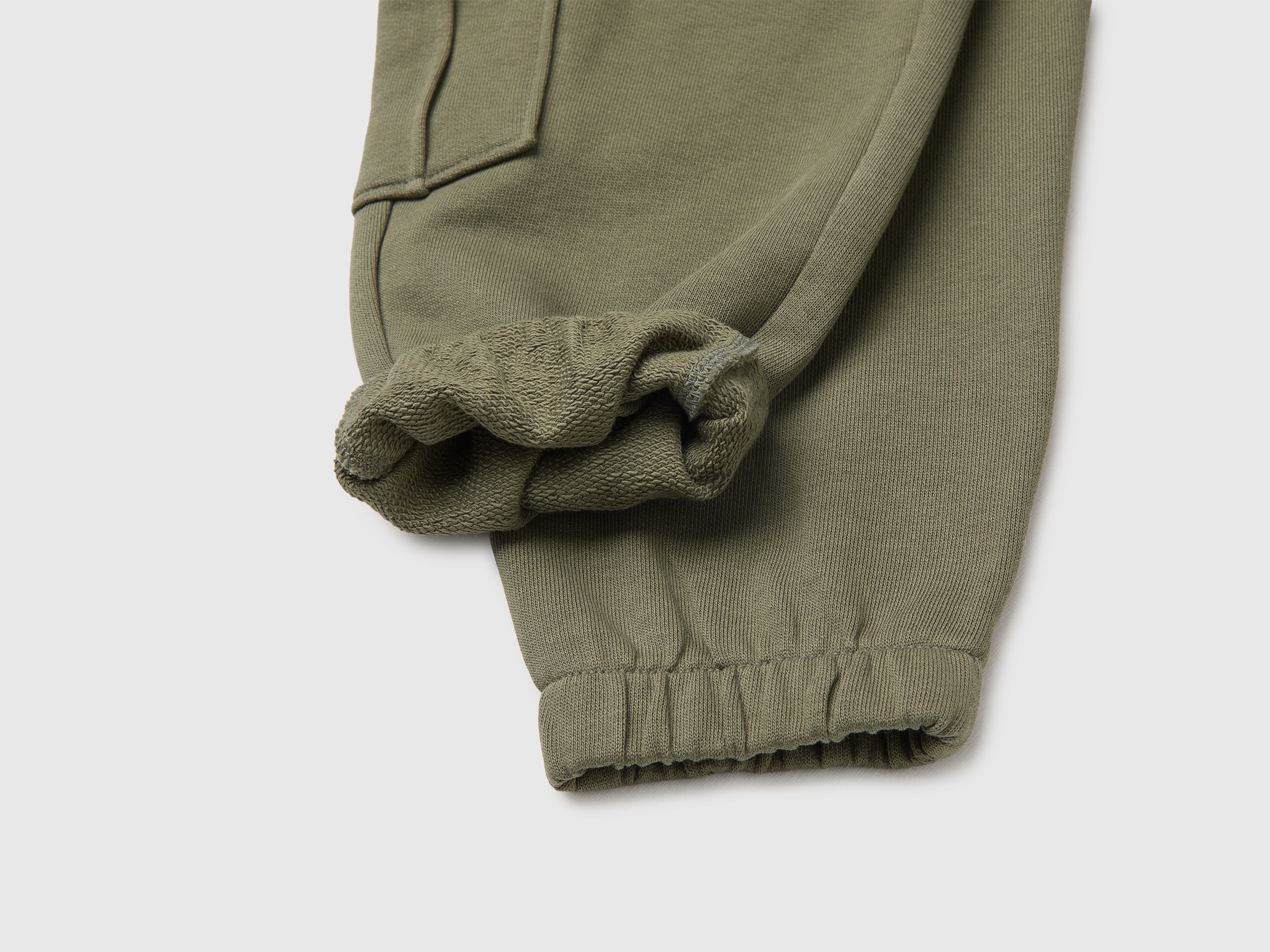 United Colors of Benetton Pantaloni Tuta Felpa Cargo Cotone Bio 82