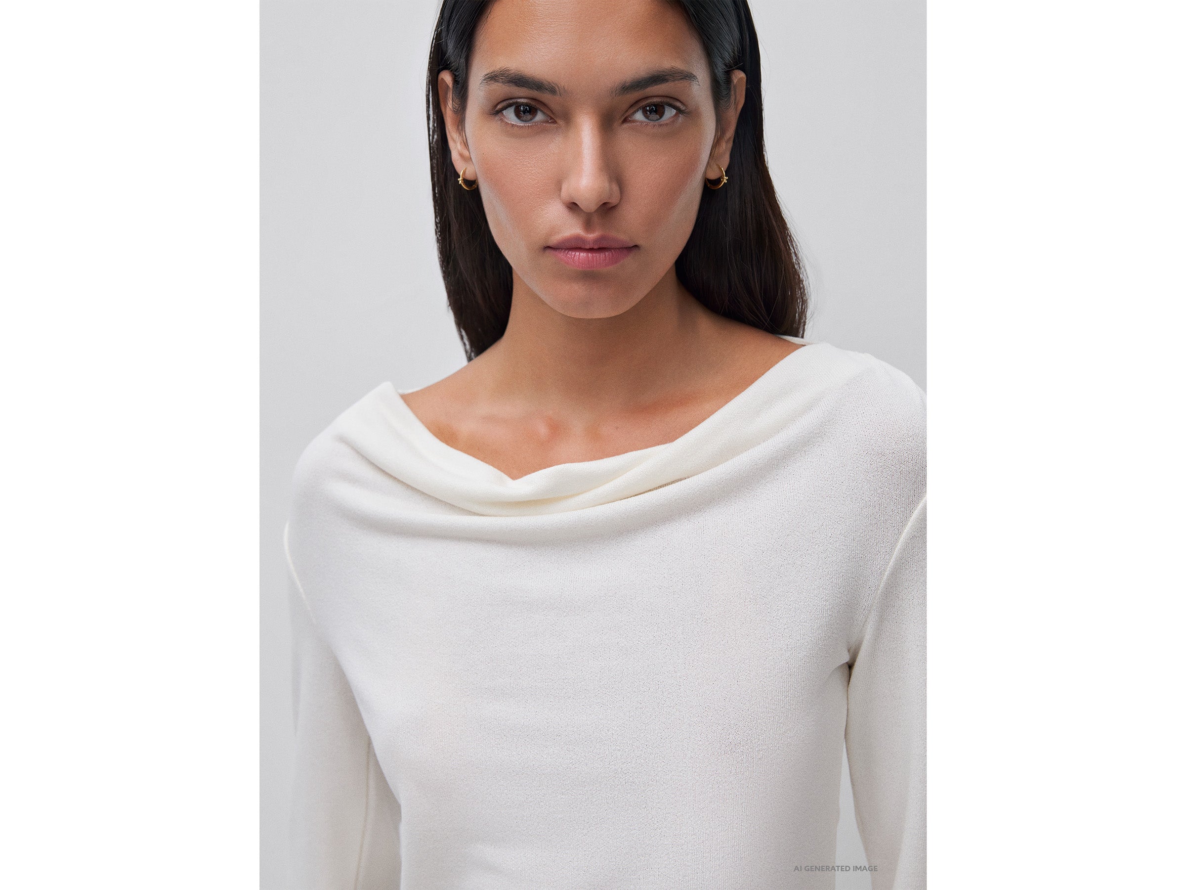 United Colors of Benetton t-shirt viscosa scollo drappeggio donna