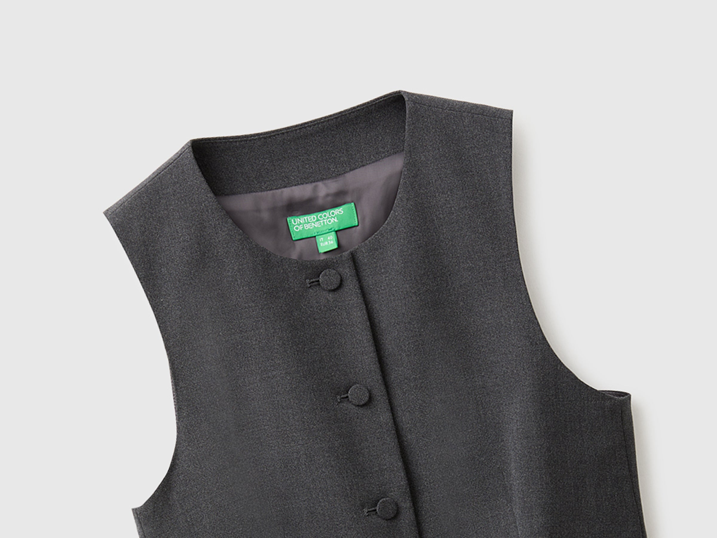 United Colors of Benetton Crew gilet girocollo bottoni slim