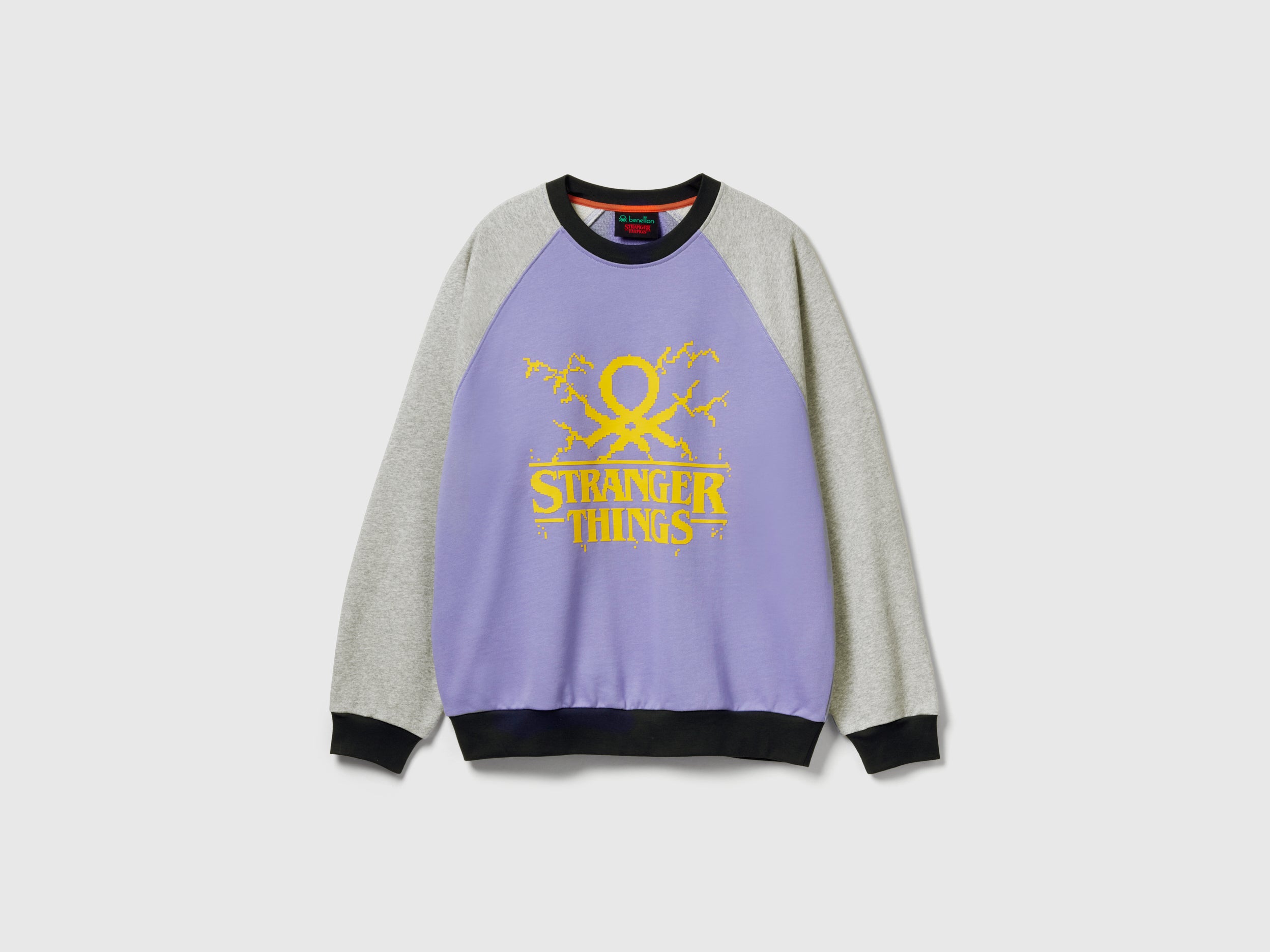 Benetton Felpa Stranger Things girocollo relaxed fit