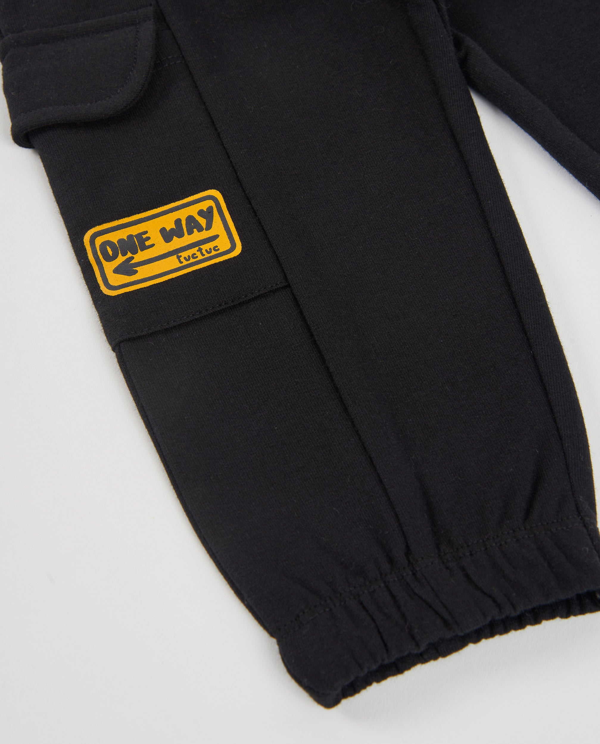 TucTuc Pantaloni felpa nero tasche bambino