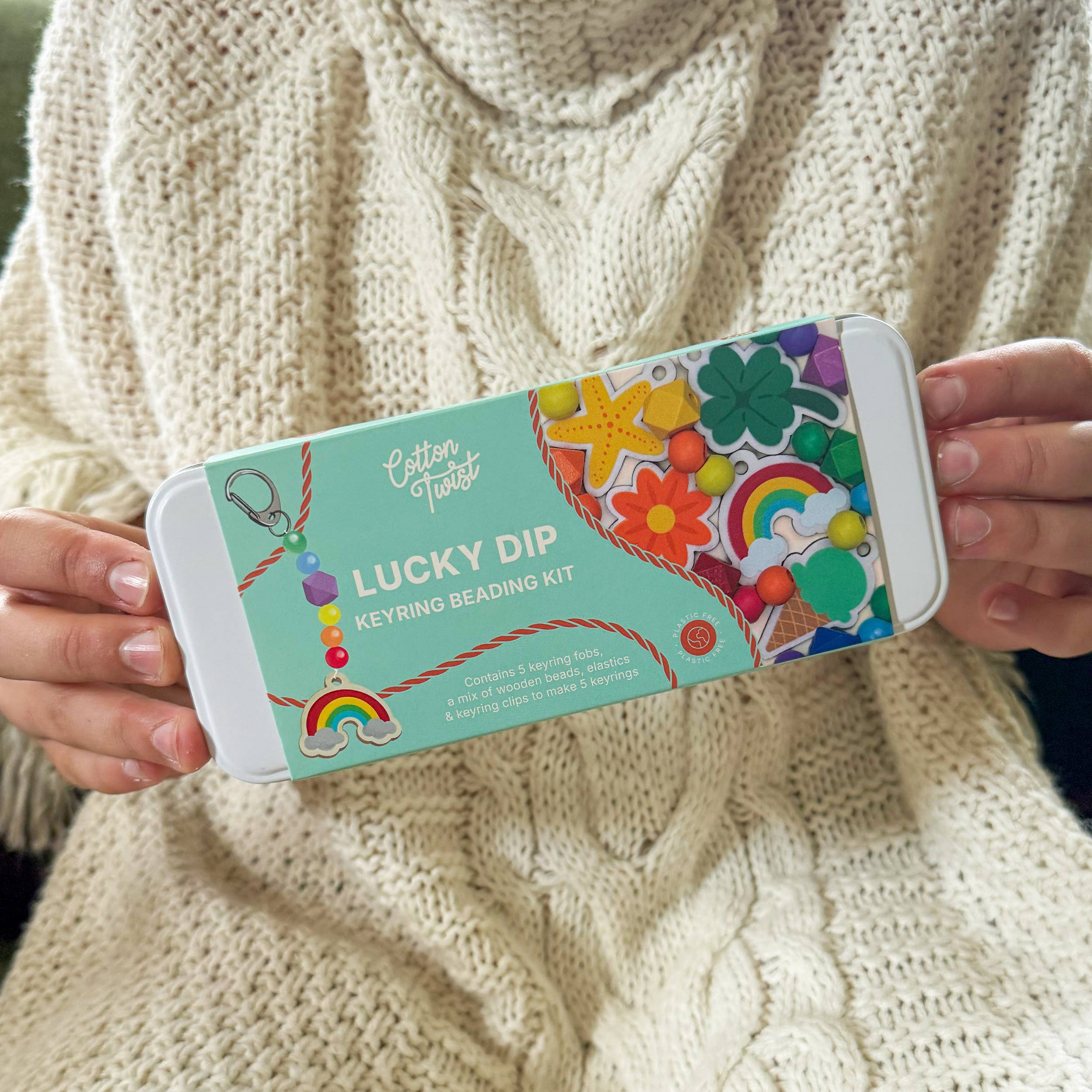 Kocarcia Cotton Twist Lucky Dip kit portachiavi legno 5 pezzi