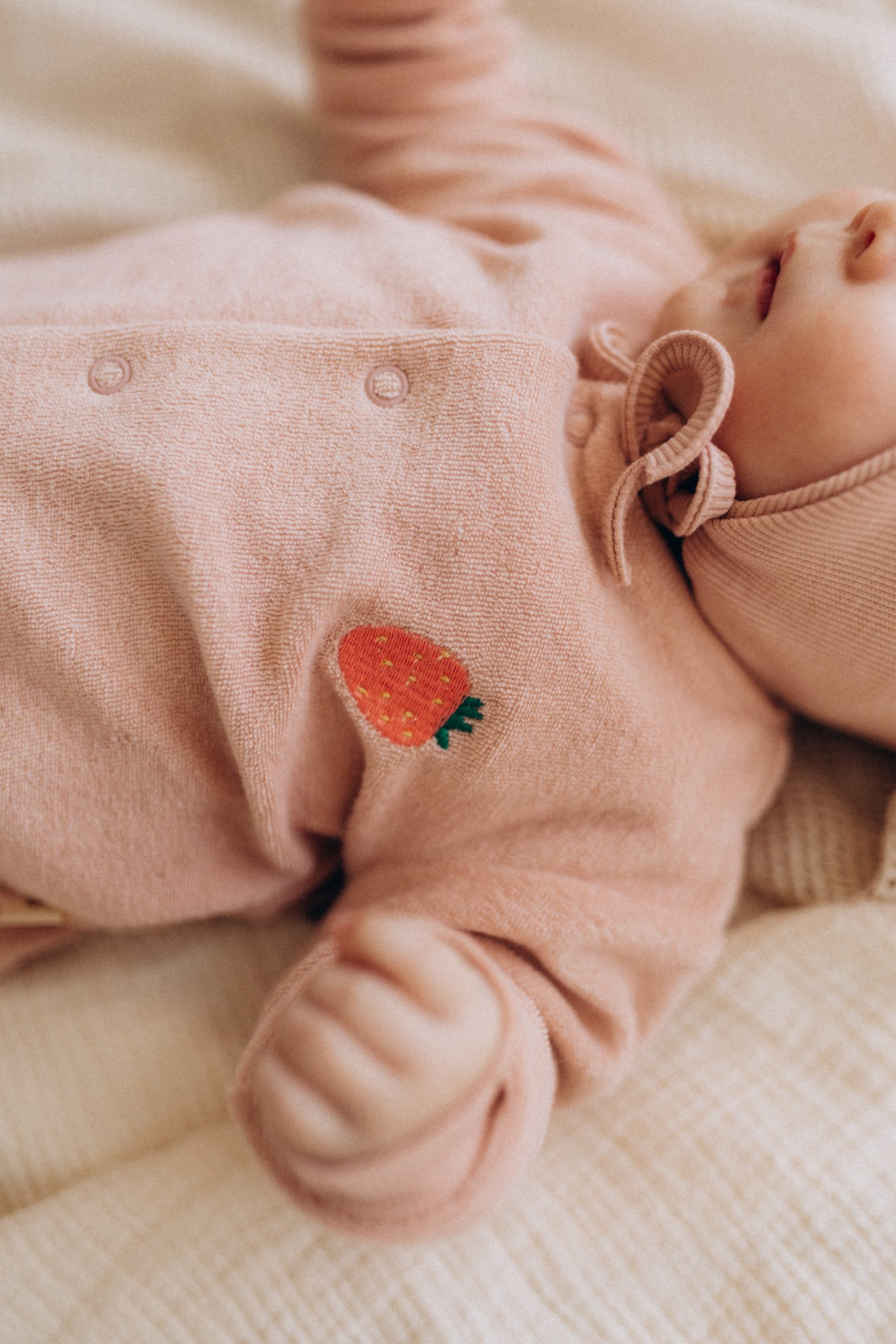 Woolly Organic Giacca neonato spugna ricamata cotone bio