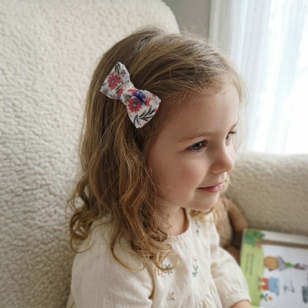 Petite Citrouille Mode Fille Emma molletta fiocco ecru fiori 5 cm