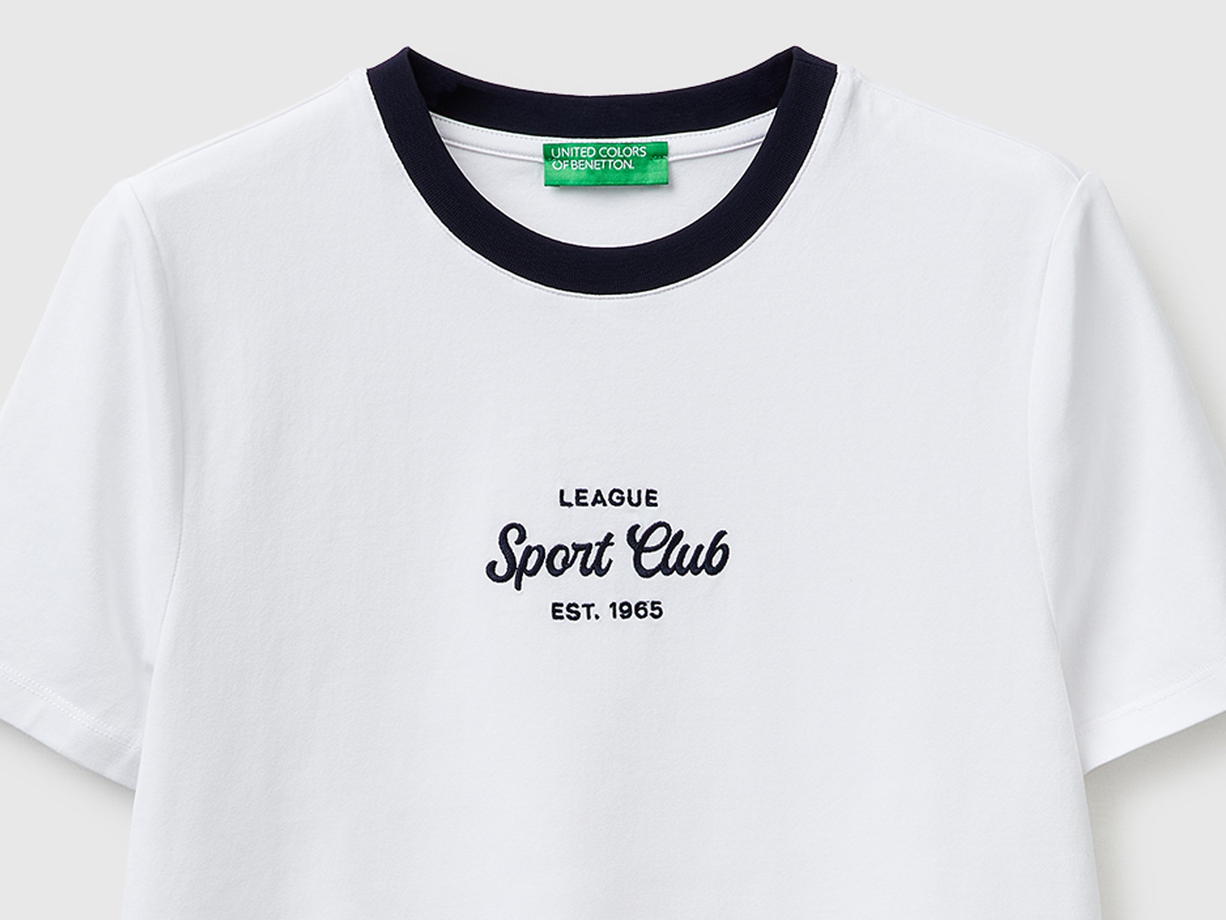 United Colors of Benetton Crest t-shirt cotone elasticizzato slim