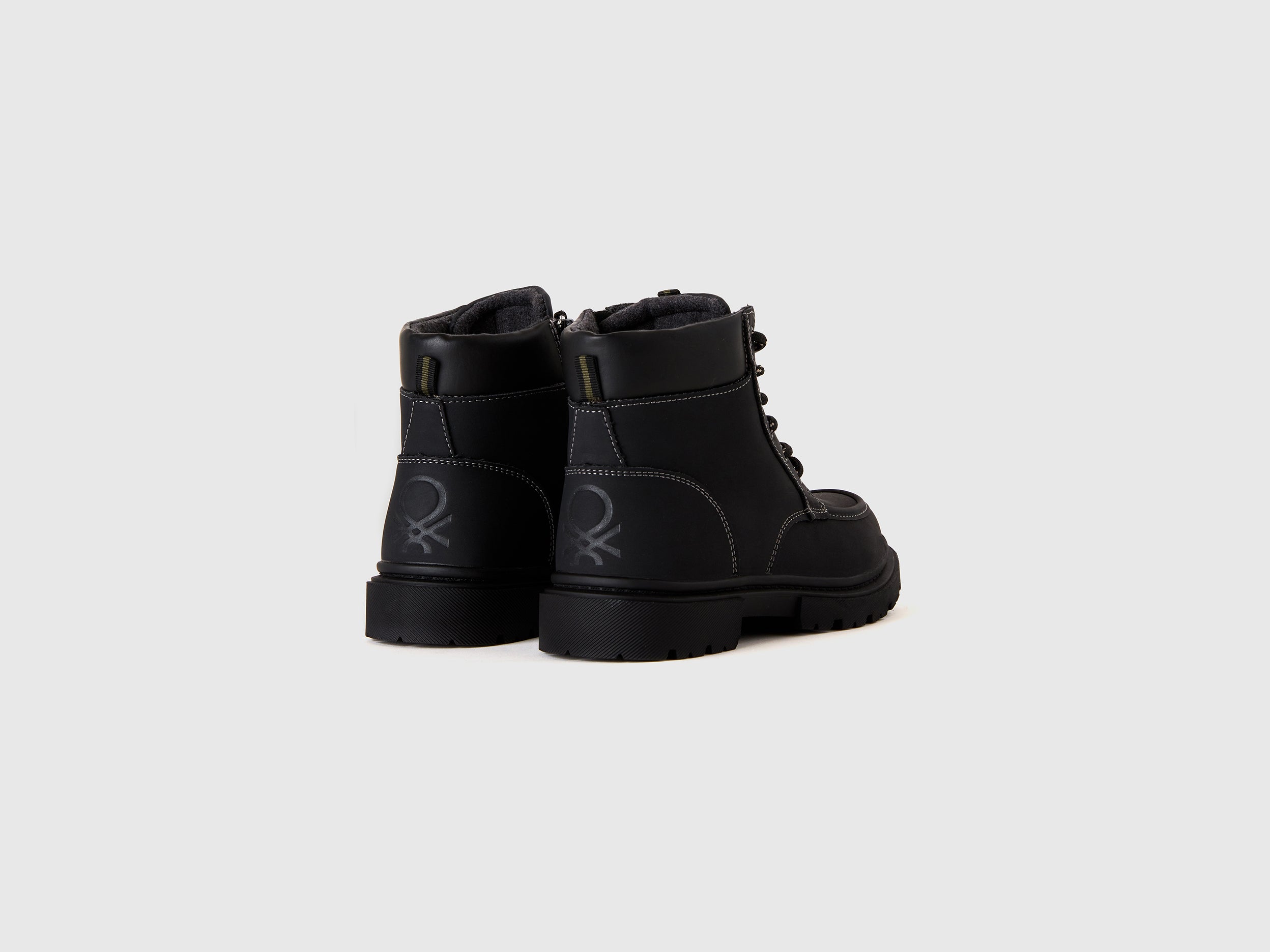 United Colors of Benetton Shoes Anfibi Stringati Neri Zip Gomma