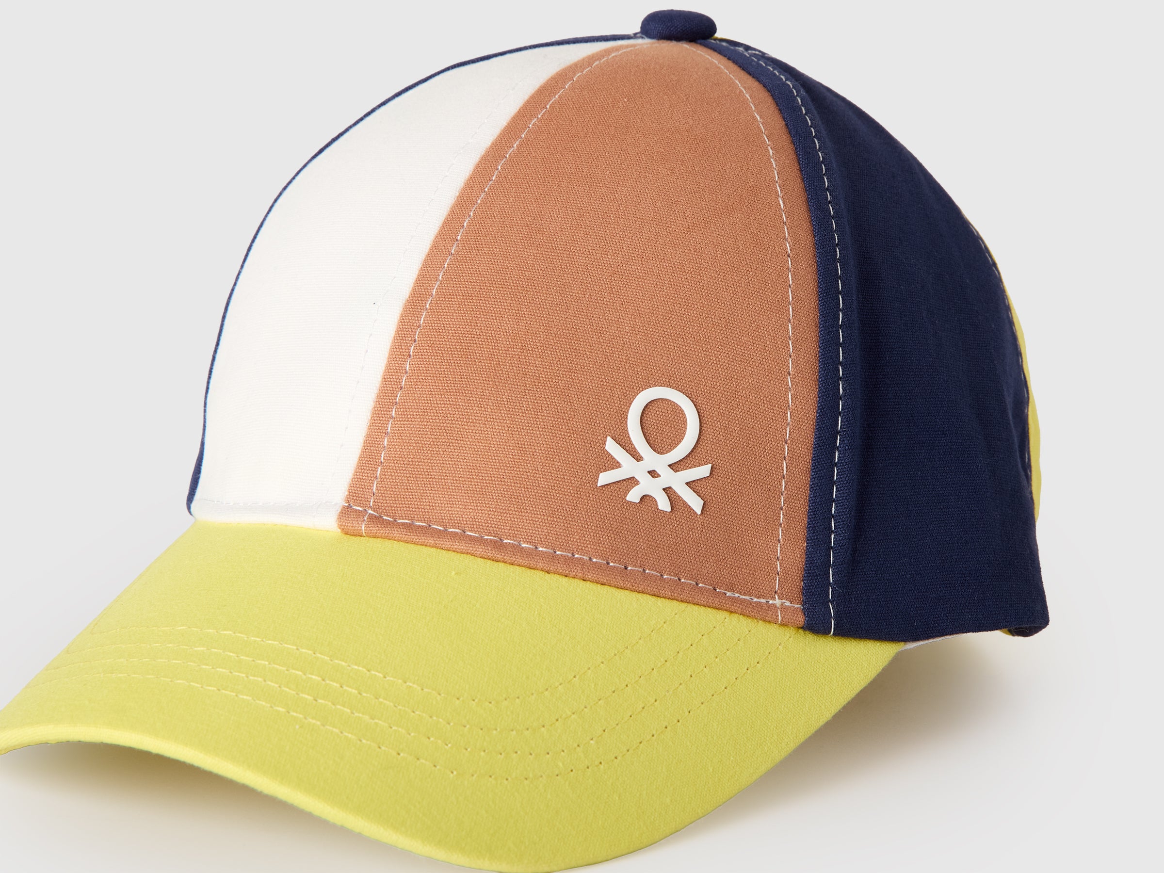 United Colors of Benetton Cappellino cotone bimbo color block logo