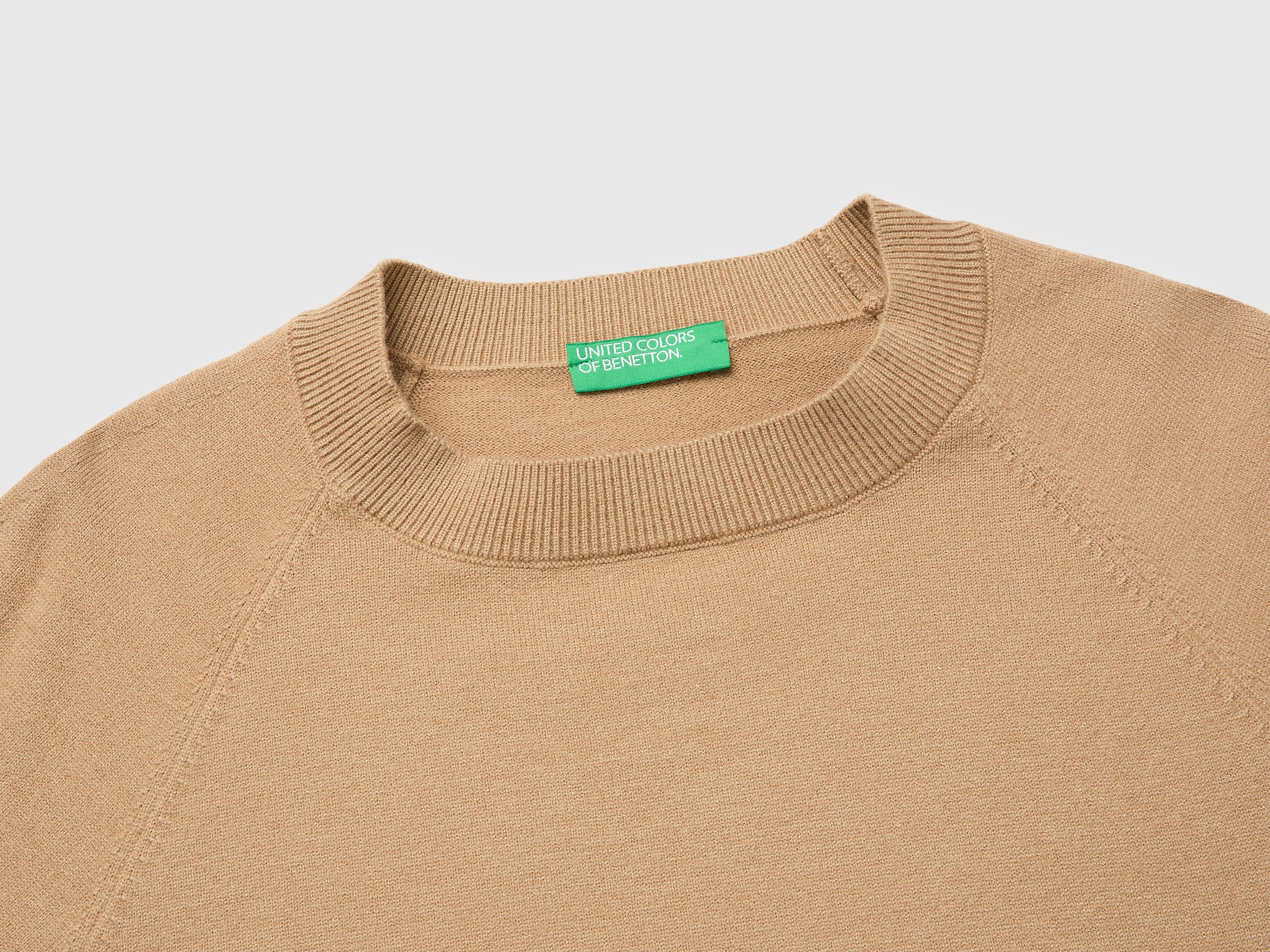 United Colors of Benetton maglione viscosa maniche palloncino