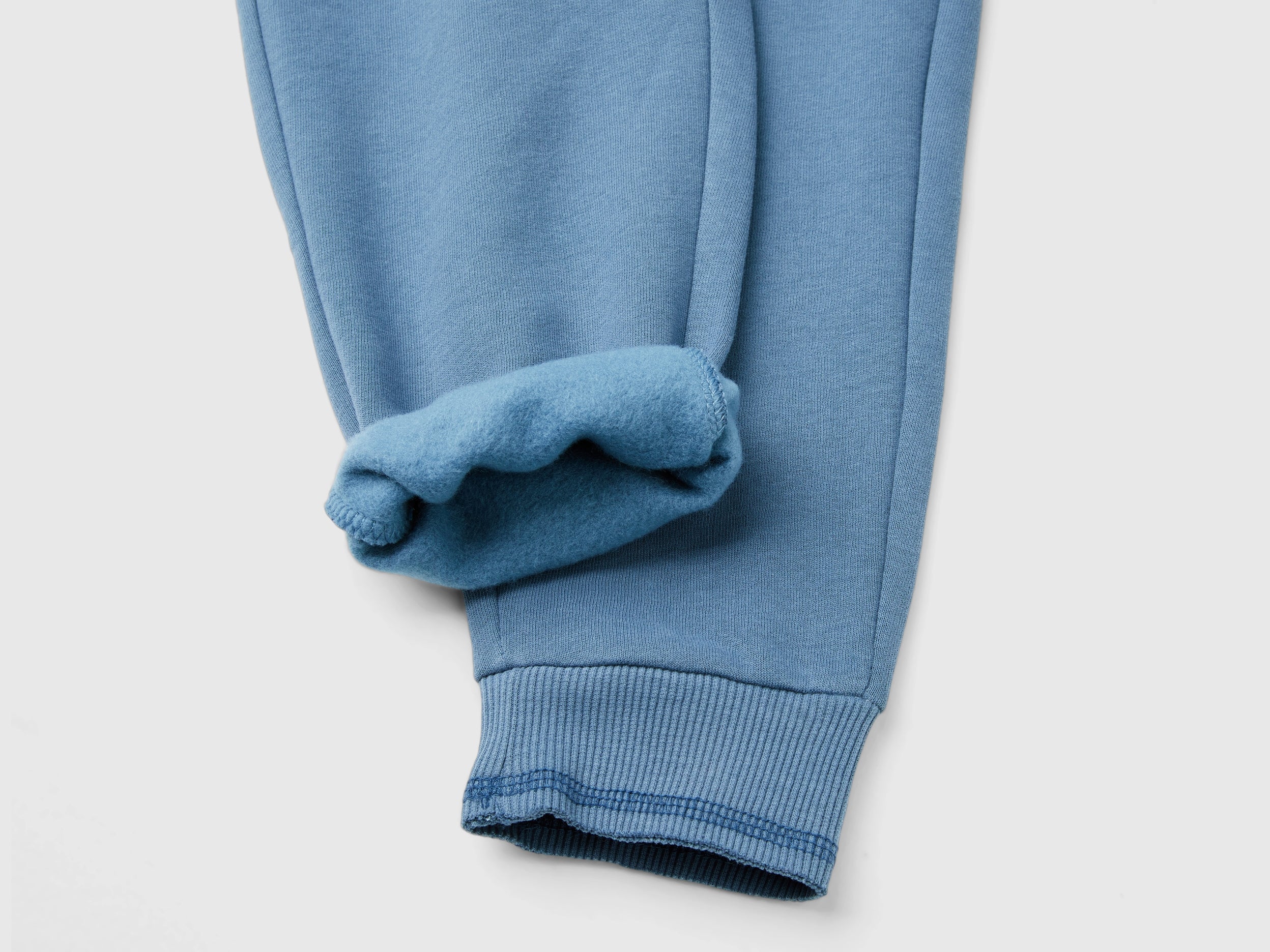 United Colors of Benetton Pantaloni Tuta Cotone Caldo con Stampa