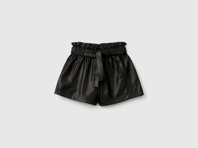United Colors of Benetton Trousers Shorts tessuto coated taglia S