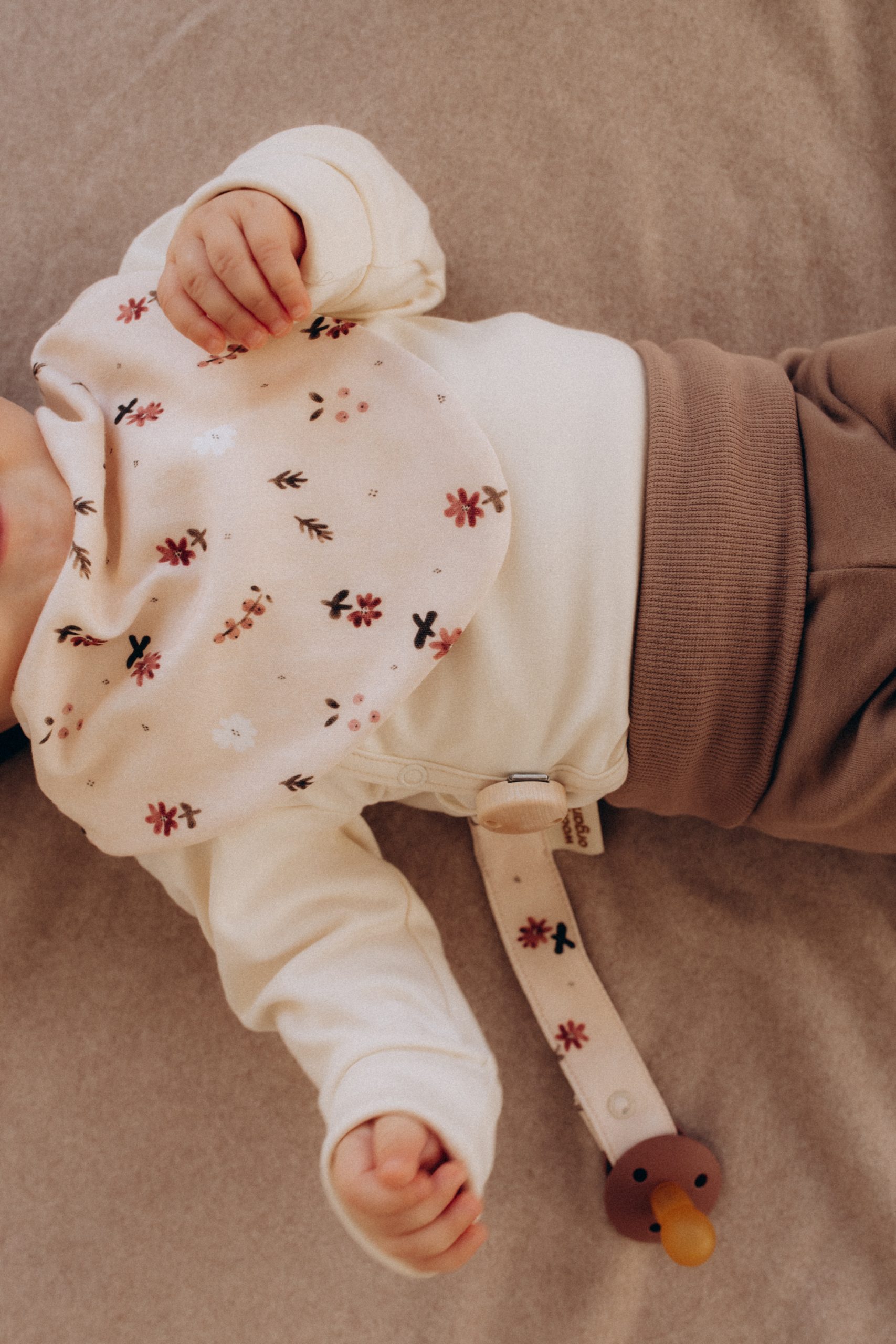 Woolly Organic Pacifier Clip AW26 catenella ciuccio Nordic Flora