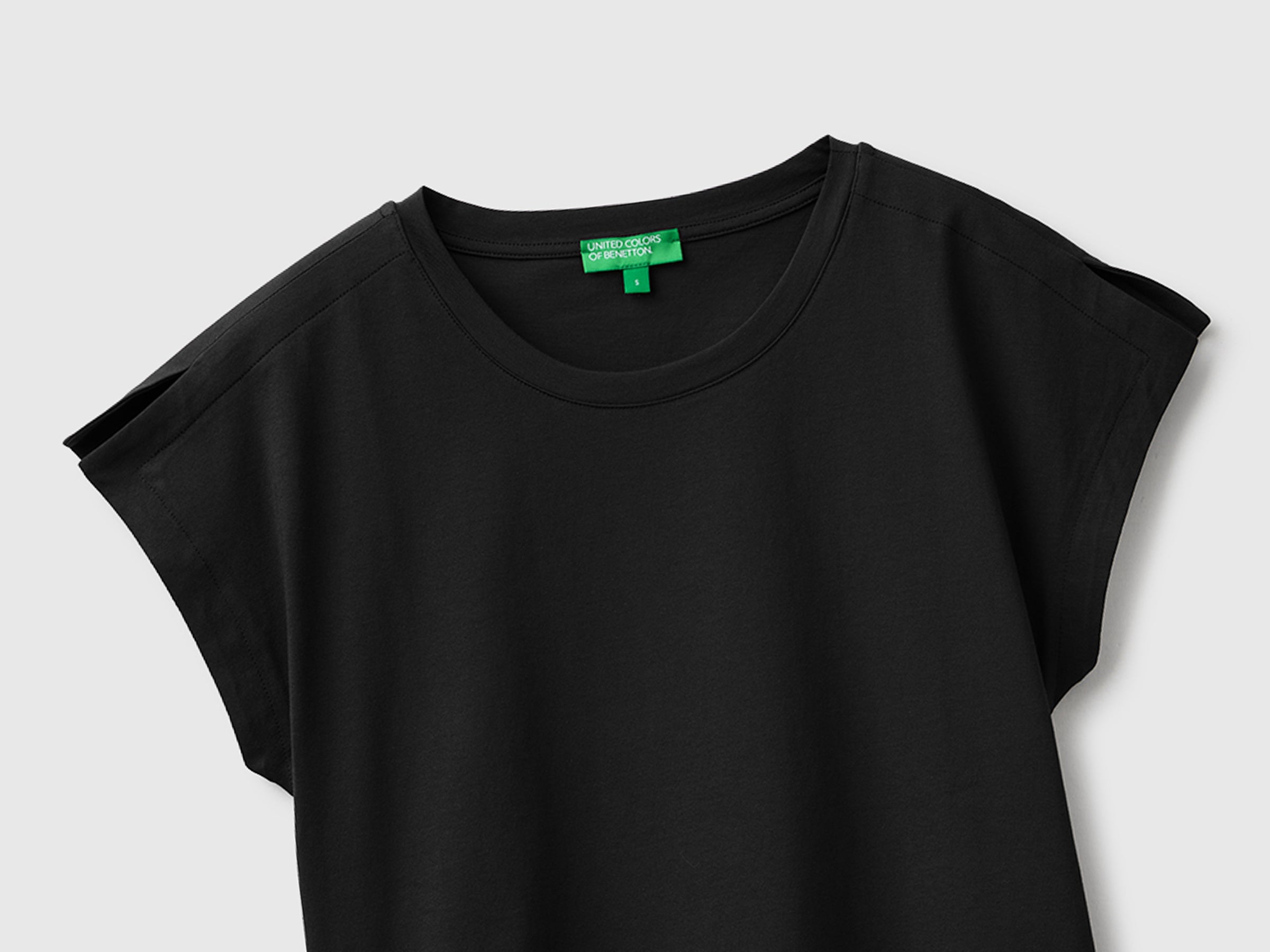 United Colors of Benetton T-Shirt con Spacchi Maglietta Cotone