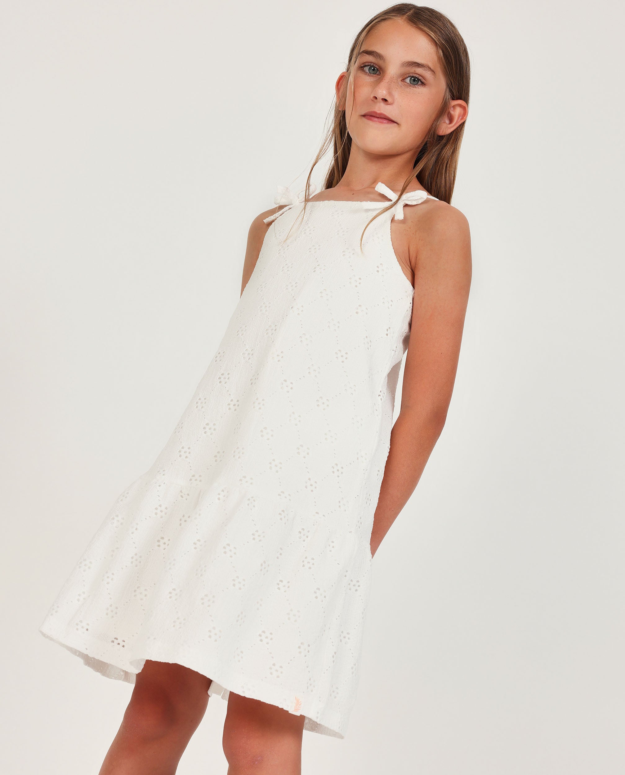 TucTuc Vestiti Vestito bambina bianco traforato 4 anni