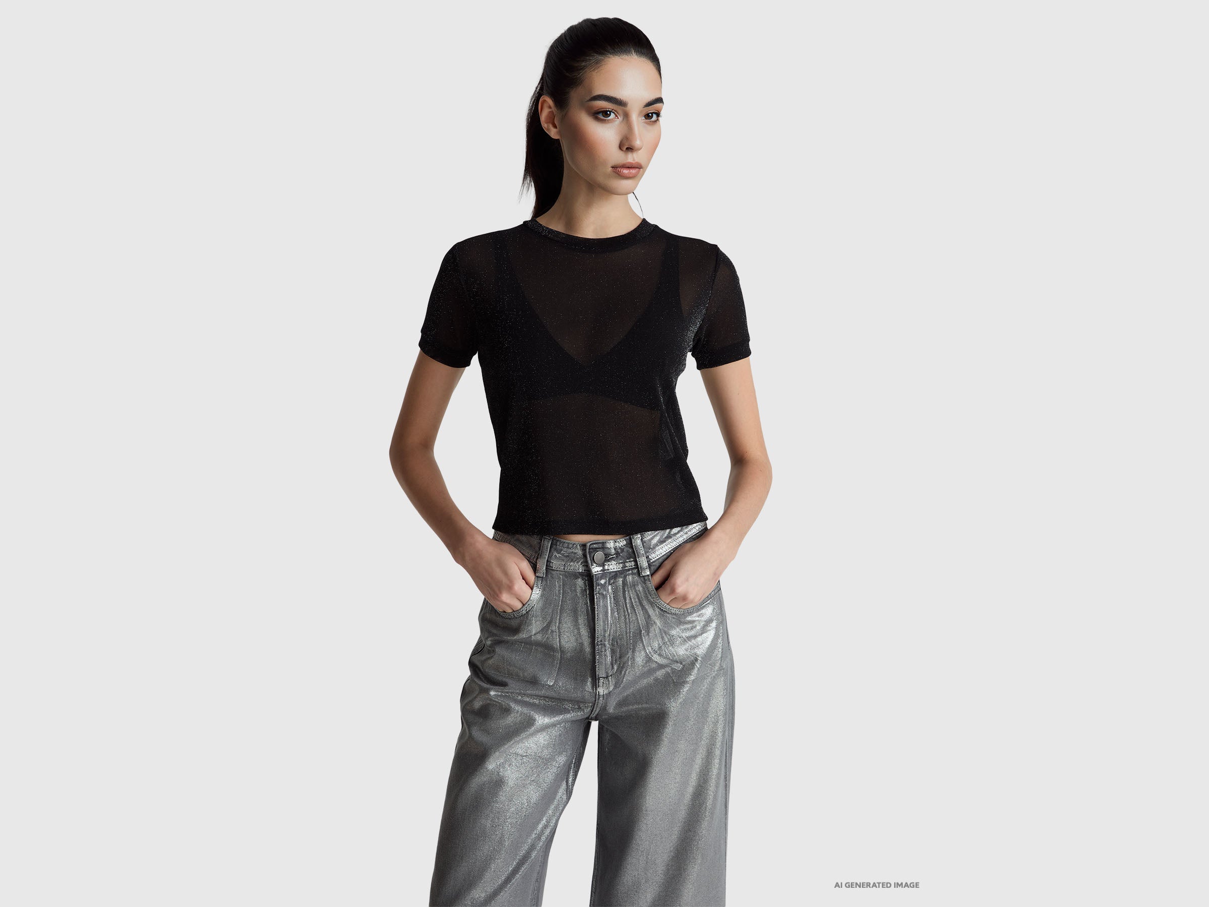 United Colors of Benetton T-Shirt Manica Corta Lurex Maglia Slim Fit