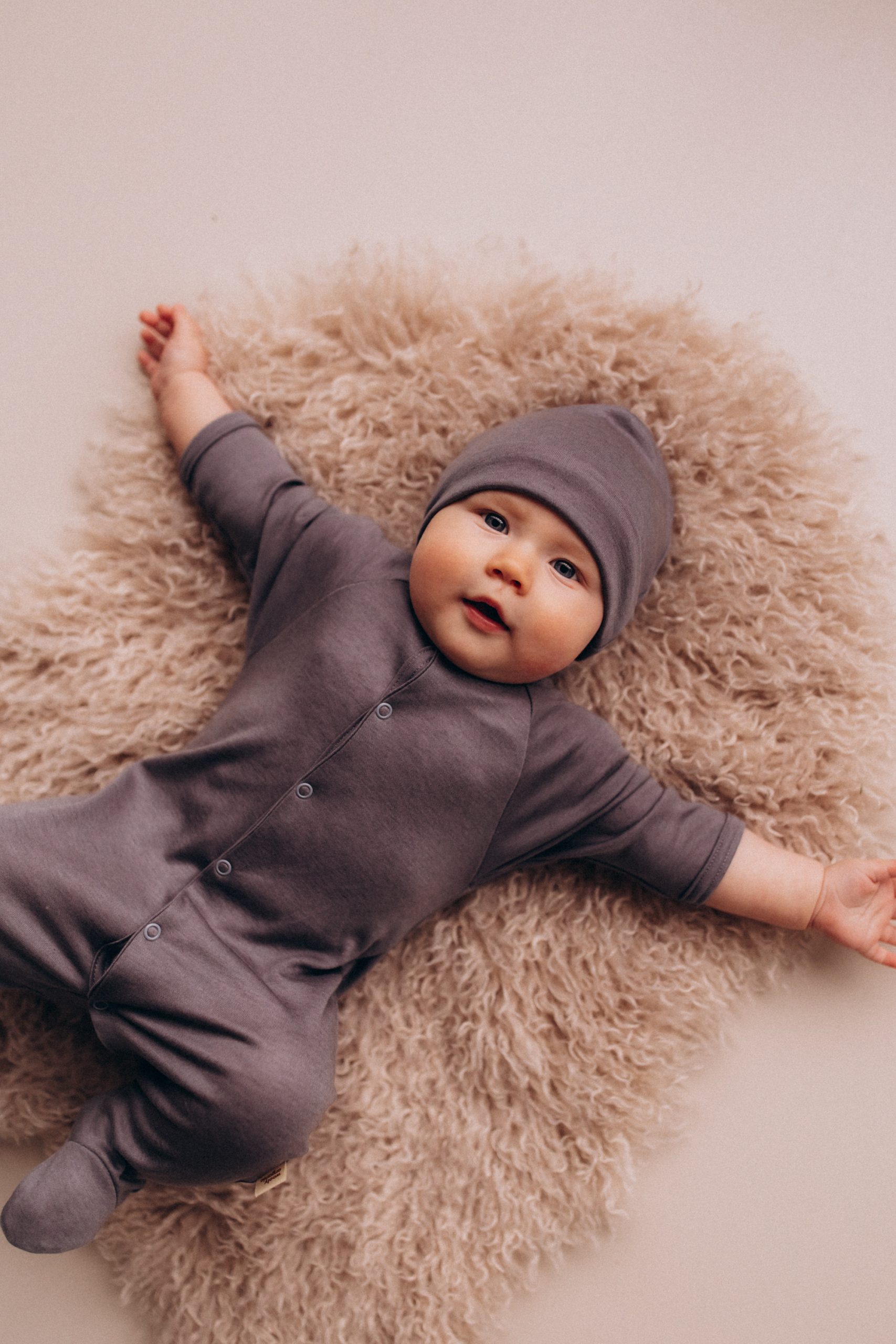 Woolly Organic Baby Sleepsuit tutina AW26 lyocell lana