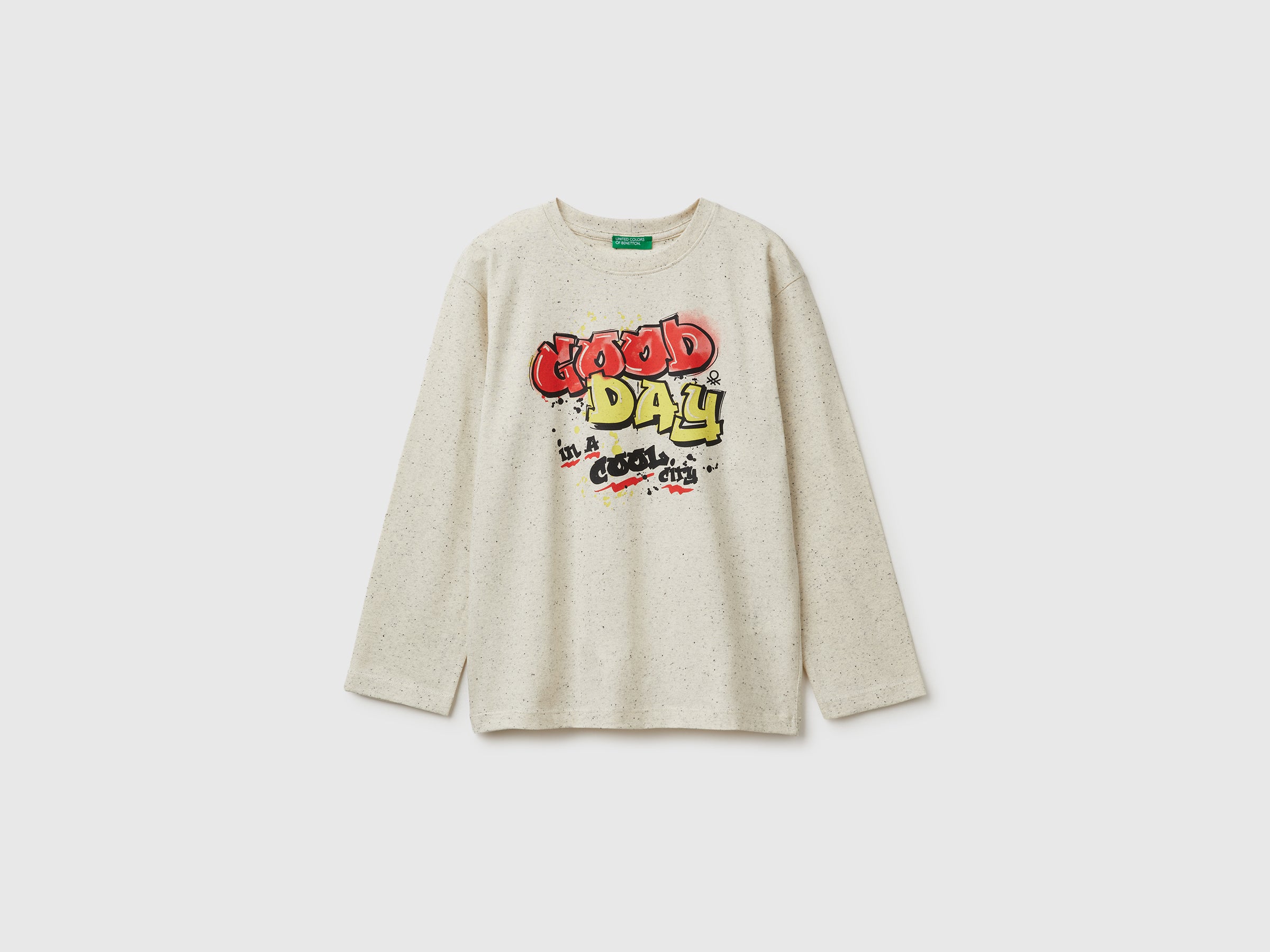 United Colors of Benetton T-Shirts Maglietta Cotone Stampa Graffiti
